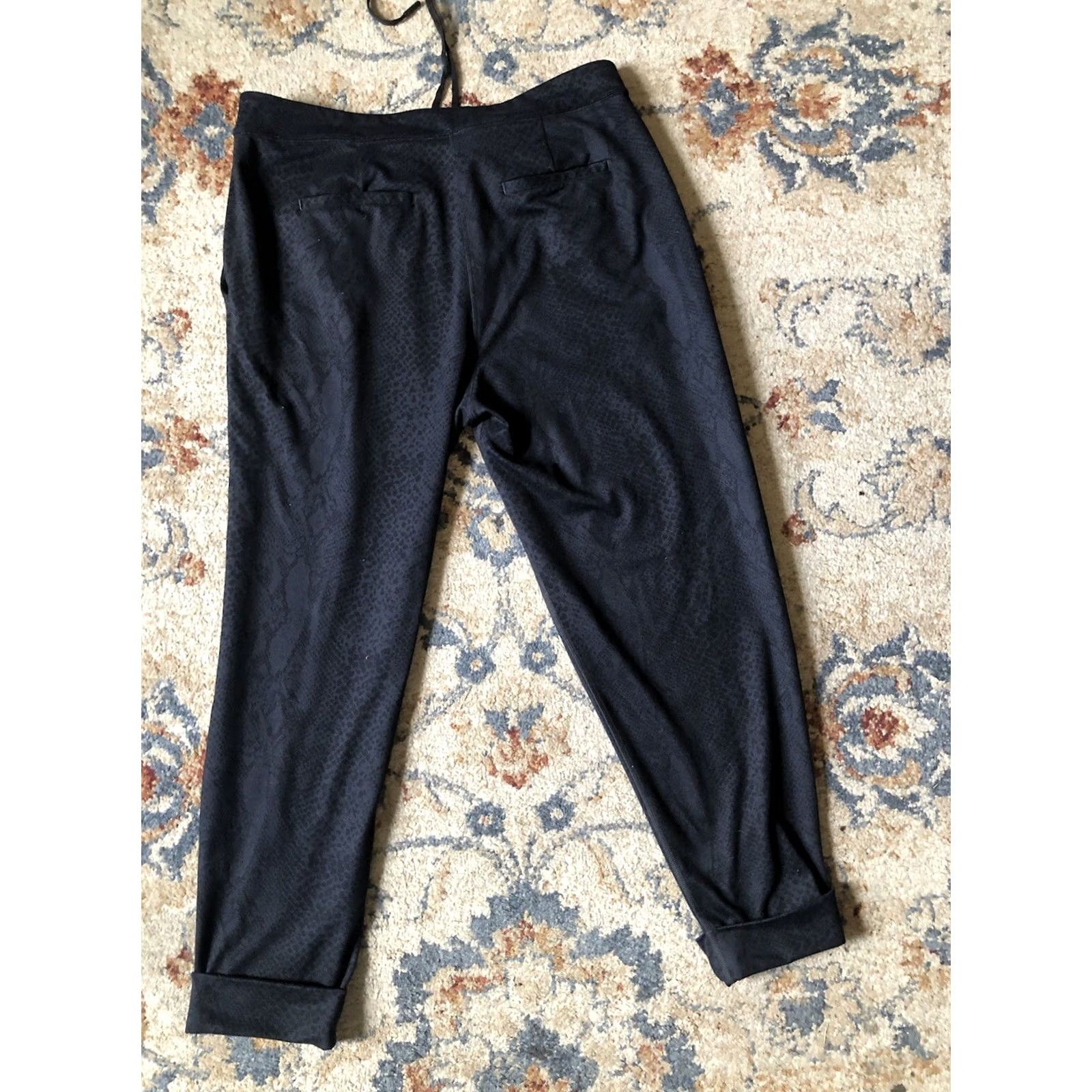 Lululemon Lululemon Men’s Black Tie Dye Drawstring Athletic Joggers Pants Size S Skinny Regular Inseam 23" Size US 29 - 5 Thumbnail