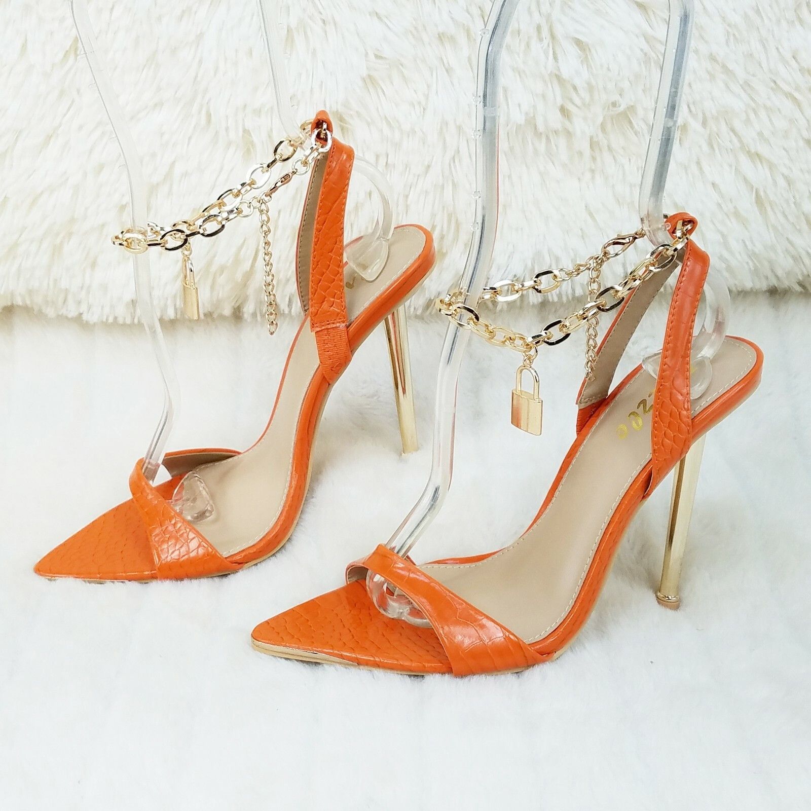 Other Nicely Pad Lock Chain Strap High Heels Metal Toe Tip Shoes O Size US 9 / IT 39 - 9 Thumbnail
