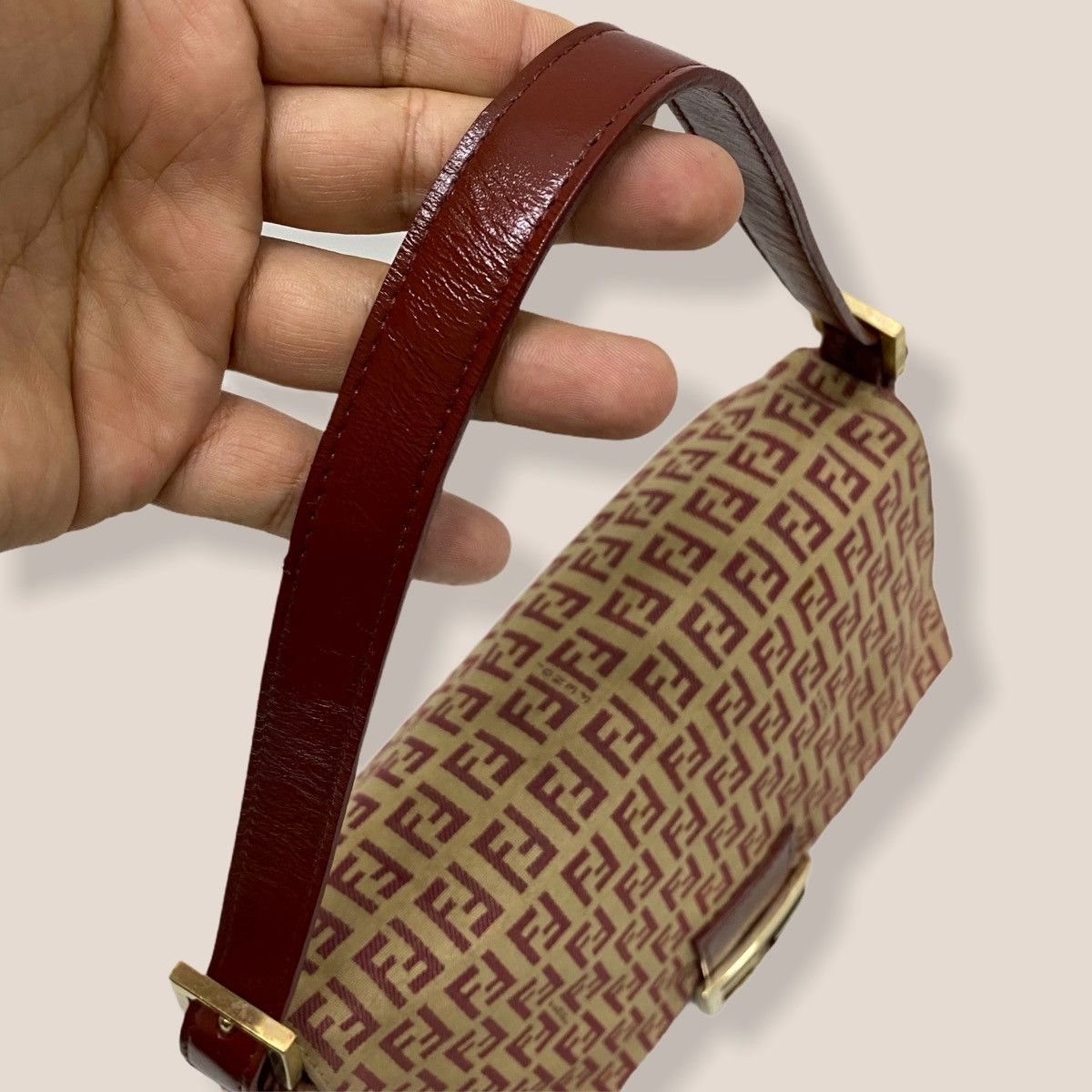 Fendi AUTHENTIC FENDI MAMMA ZUCCHINO BAGUETTE SHOULDER HANDBAG Size ONE SIZE - 12 Thumbnail