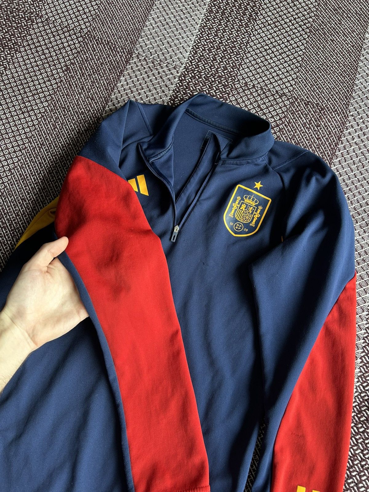Adidas Spain Training Top Long Sleeve Soccer Jersey Size S Size US S / EU 44-46 / 1 - 12 Thumbnail