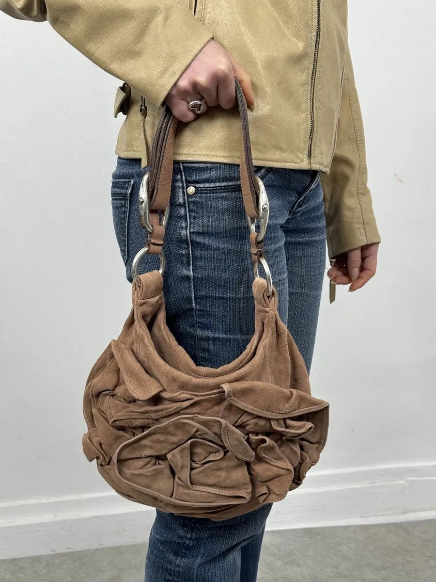 Yves Saint Laurent 2000s Yves Saint Laurent Mauve Purple Flower Suede Leather Bag Size ONE SIZE - 4 Thumbnail