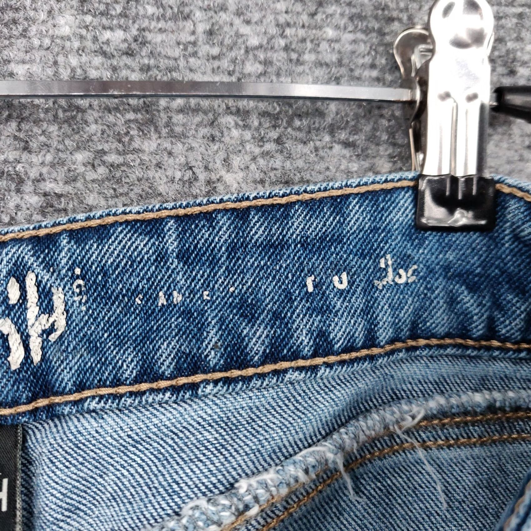 Vintage Rewash Jeans Womens 7/28 Cropped Mid Rise Distressed Blue Denim Rinse Wash Size 28" / US 6 / IT 42 - 5 Thumbnail