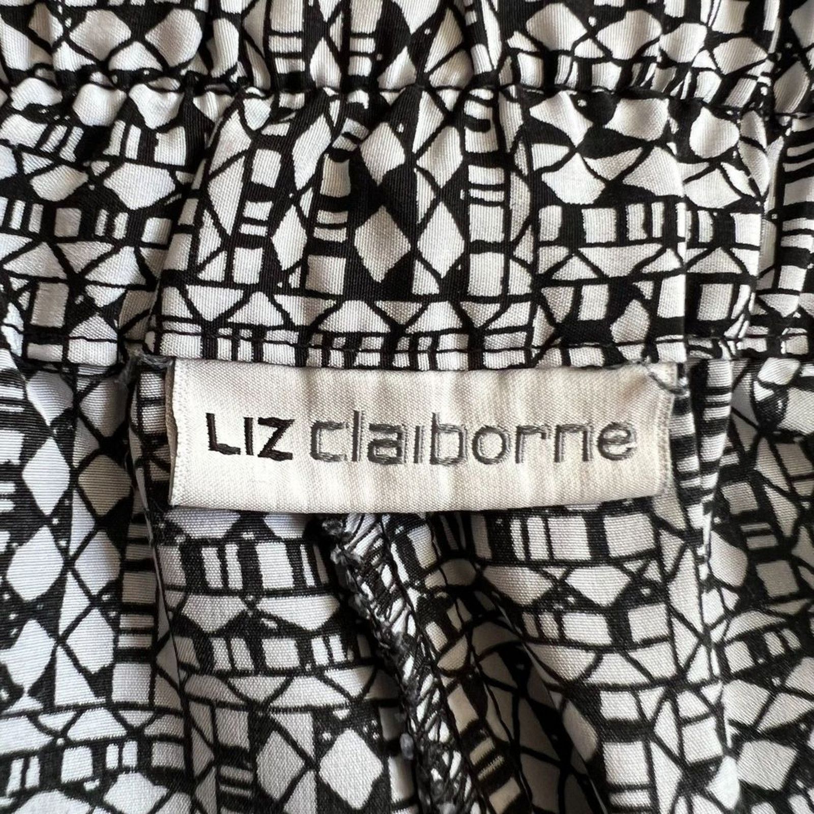 Liz Claiborne Liz Clairborne Black White Geometric Print Pants, S Size 30" / US 8 / IT 44 - 5 Thumbnail