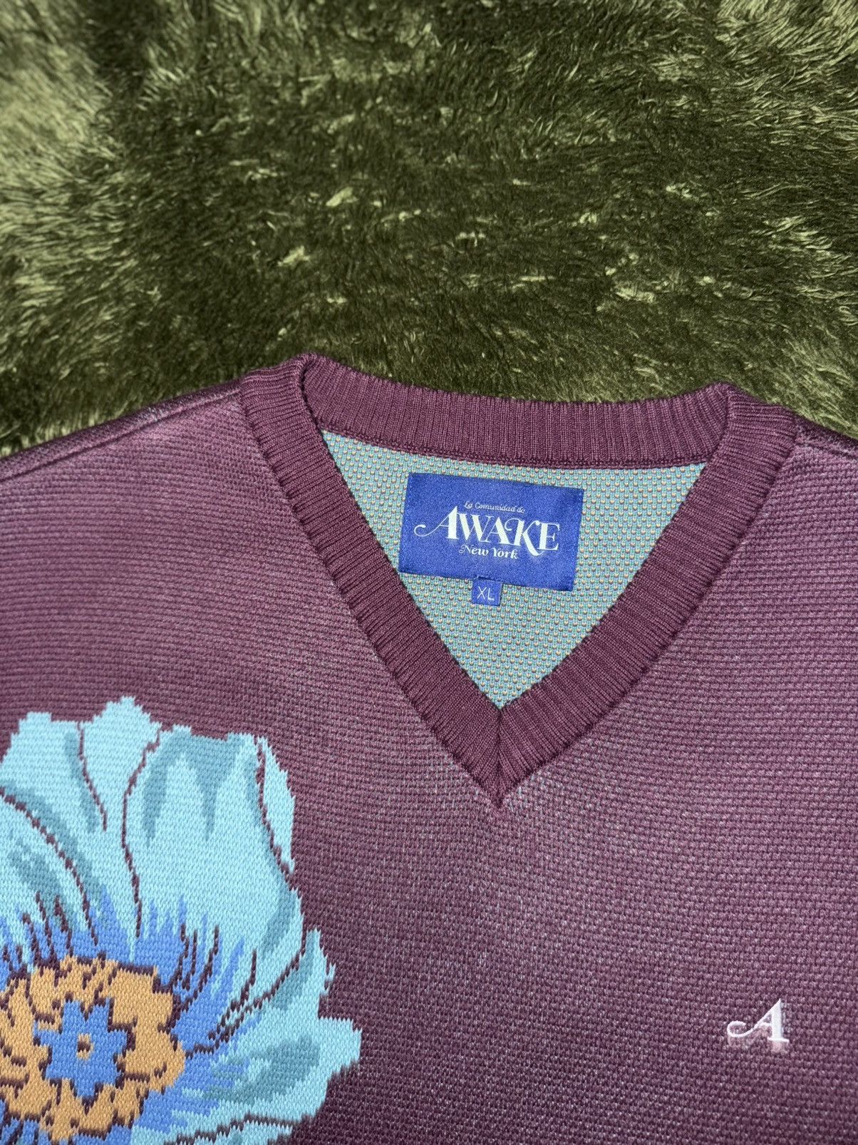 Awake NY [XL] AWAKE NY Floral Embroidery Logo Knit Vest Size US XL / EU 56 / 4 - 3 Thumbnail