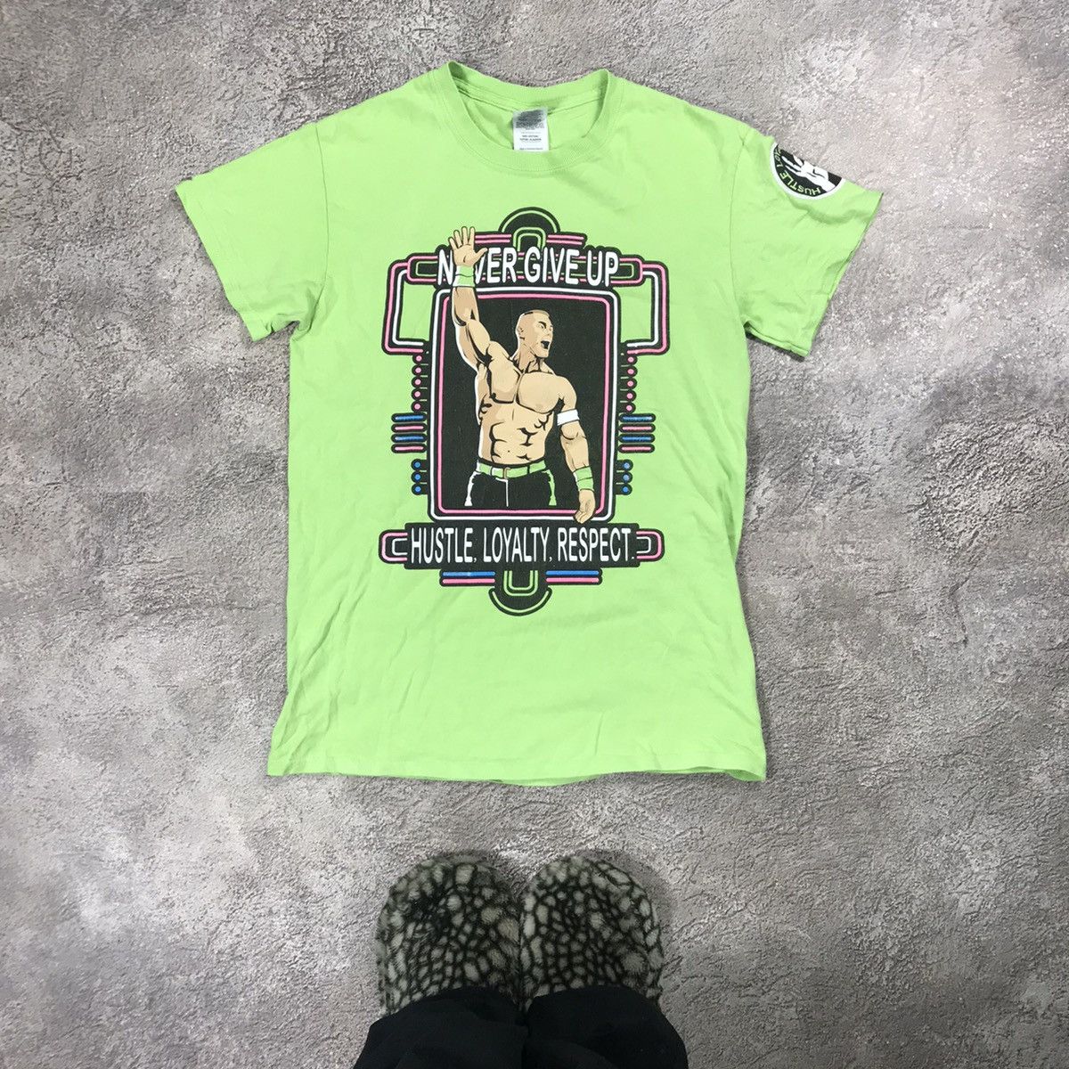 Vintage Vintage Y2K Neon Graphic Tee Wrestling Streetwear Sun Faded Size US S / EU 44-46 / 1 - 1 Thumbnail
