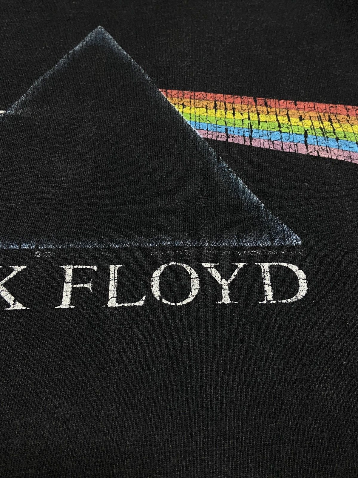 Vintage Pink Floyd Prism vintage fade t-shirt Size US L / EU 52-54 / 3 - 4 Thumbnail