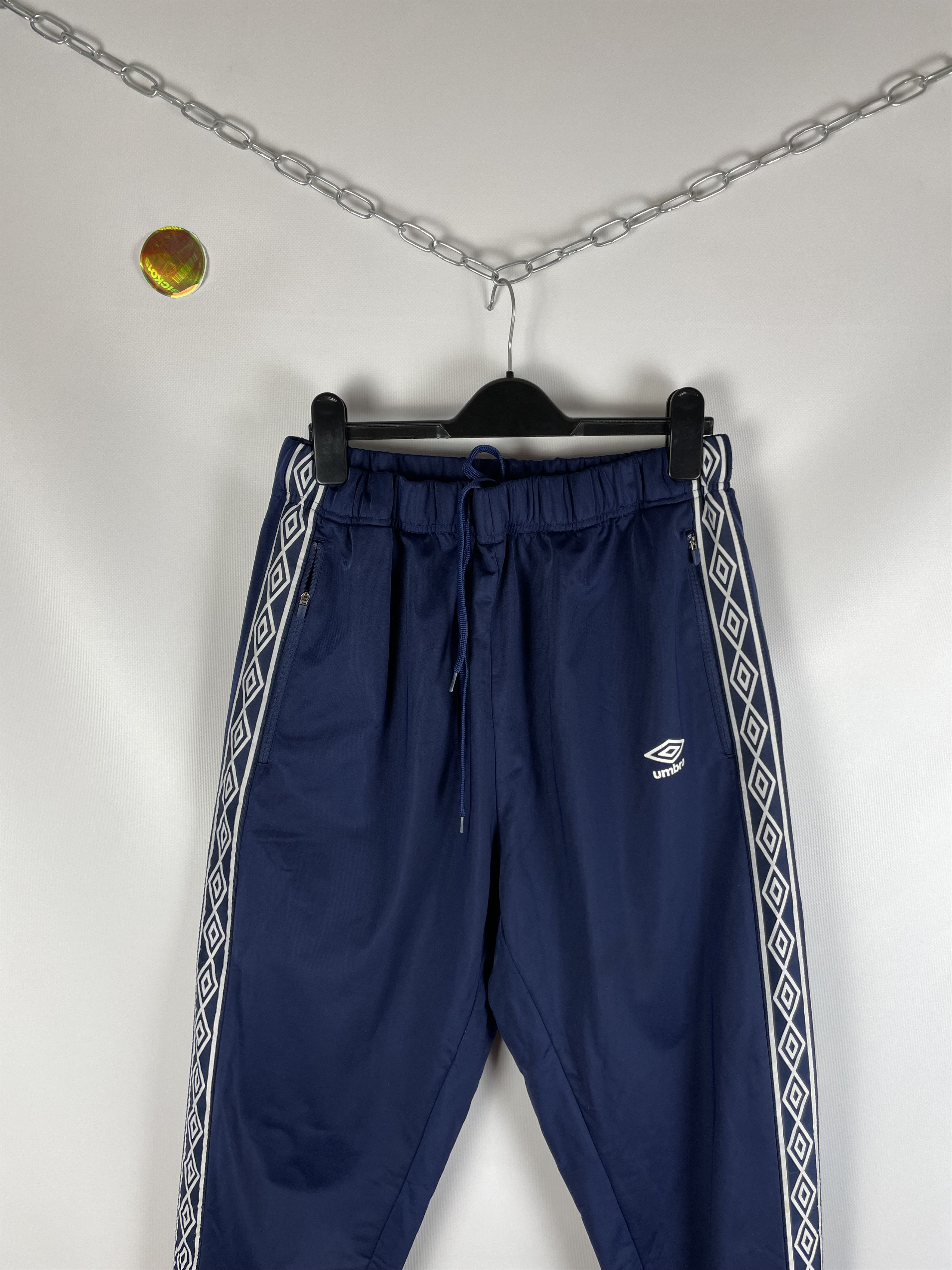 Umbro Umbro nylon pants vintage Size US 38 / EU 54 - 2 Thumbnail