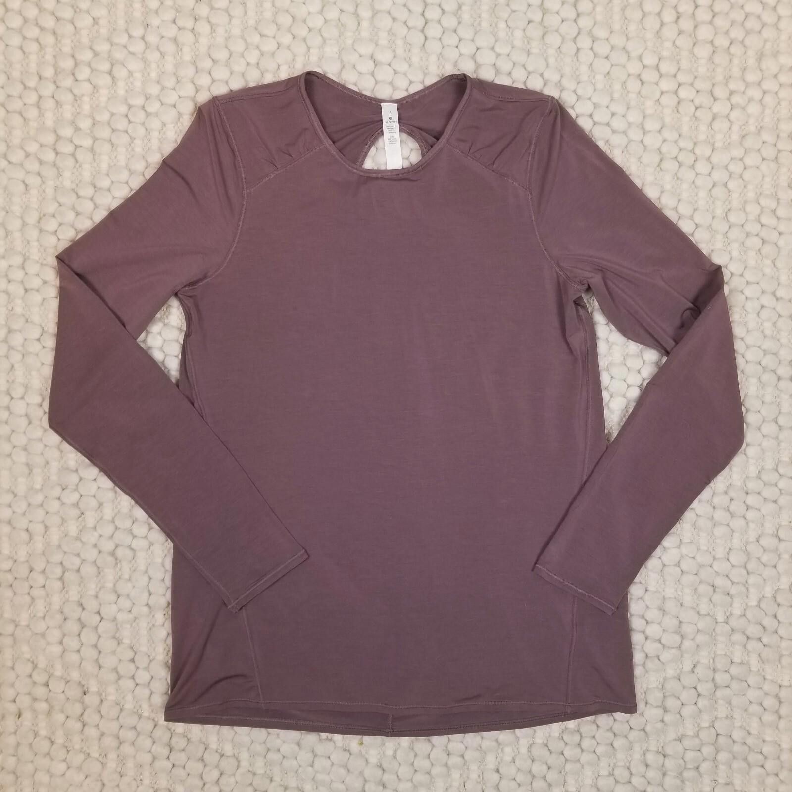 Lululemon NWOT Lululemon Timeless Twist Long Sleeve Antique Bark Sz 6 Size M / US 6-8 / IT 42-44 - 6 Thumbnail