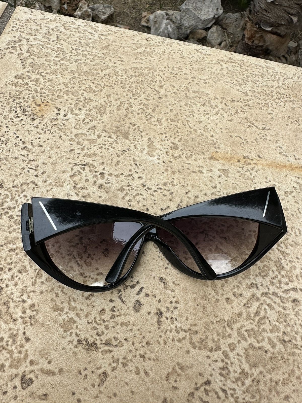 Gianni Versace Vintage Sunglasses Black mod. 874