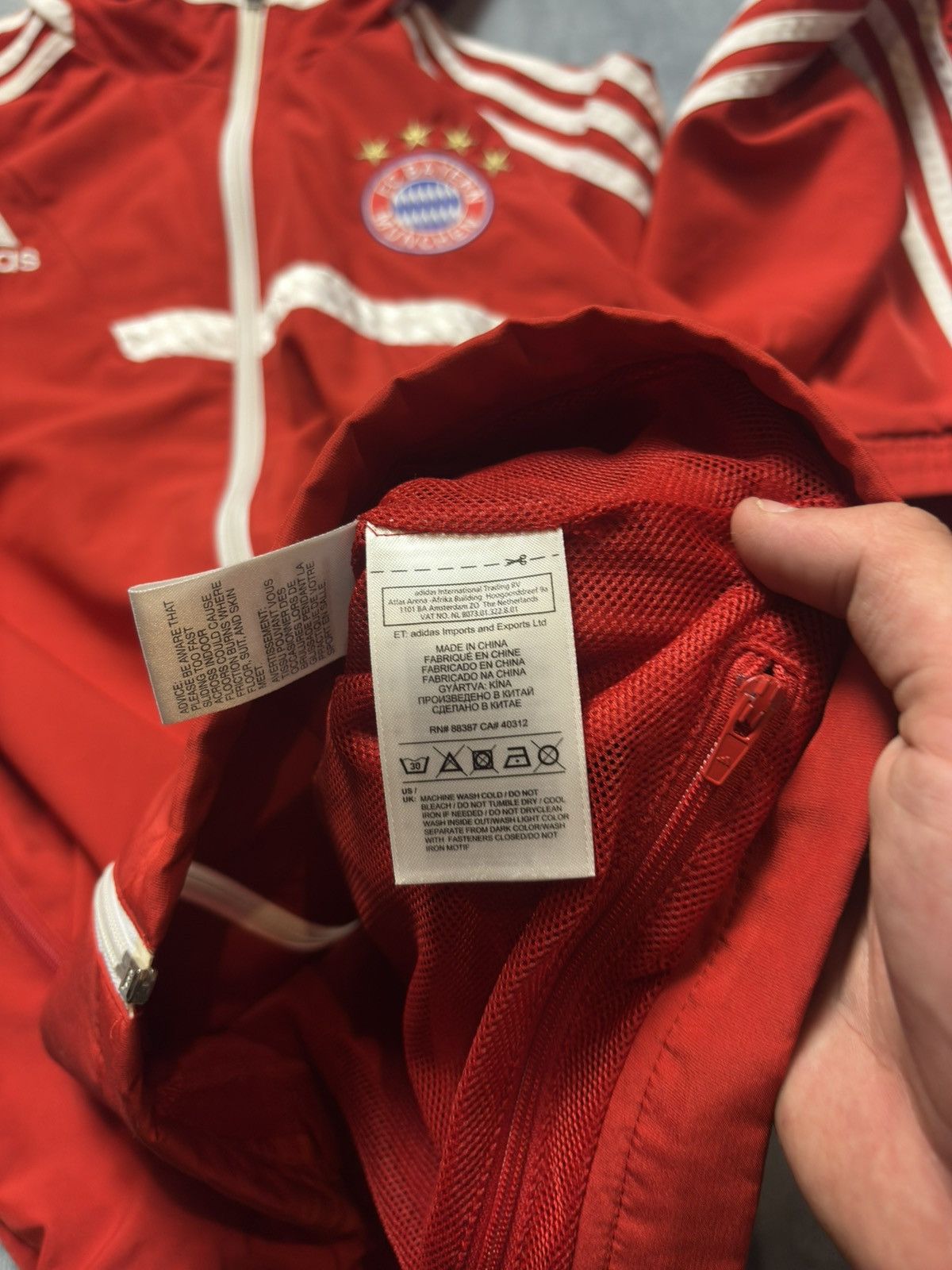 Adidas × Japanese Brand × Vintage Vintage Adidas Bayern Munich Trackjacket Tracksuit 2013 Size US S / EU 44-46 / 1 - 7 Thumbnail