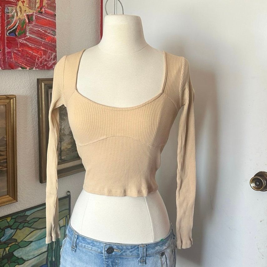 Forever 21 forever 21 beige yellow ribbed long sleeve crop top Size S / US 4 / IT 40 - 1 Thumbnail