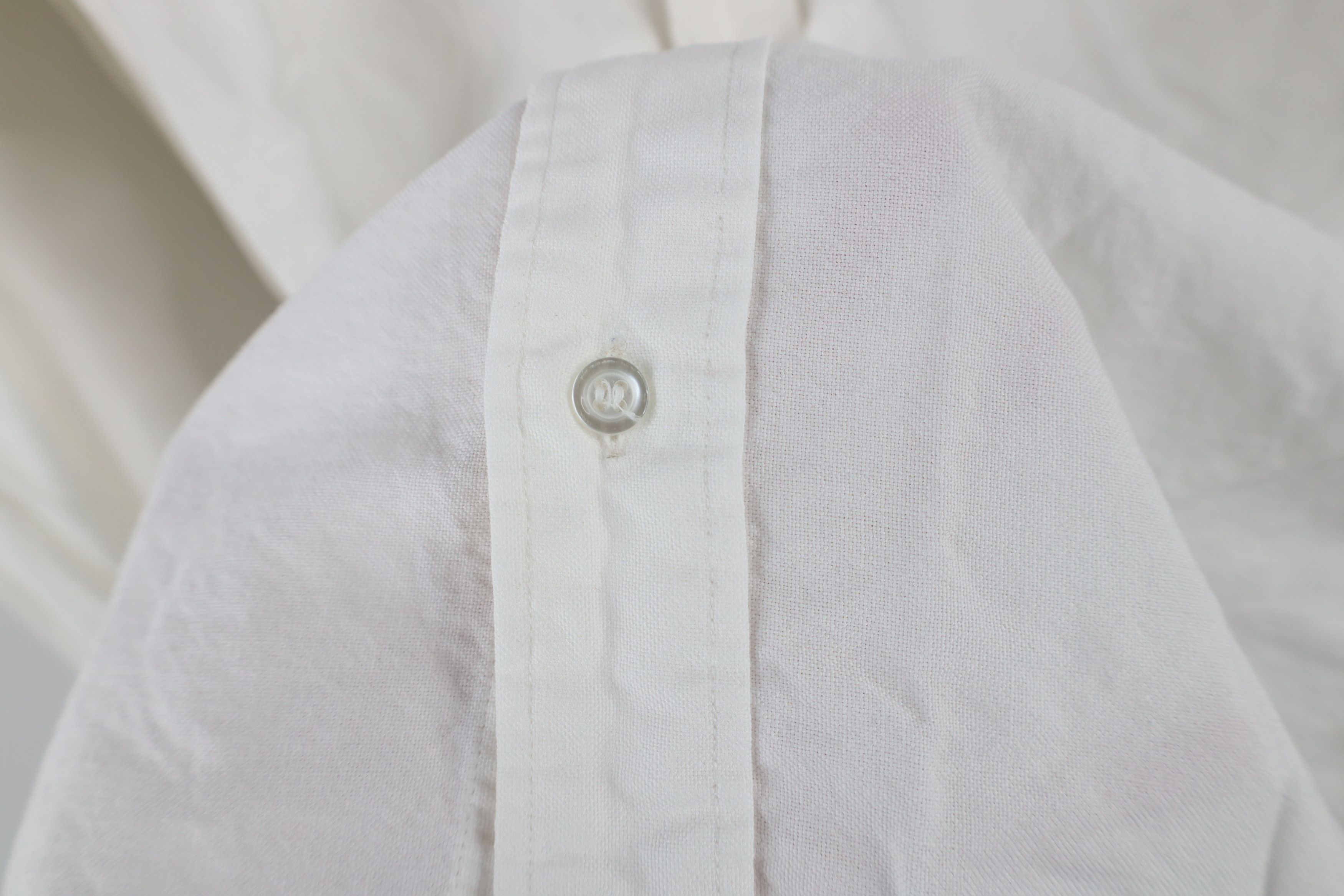 Vintage Vintage 70s Macys Needle Collared Button Down Shirt White Size US M / EU 48-50 / 2 - 6 Thumbnail