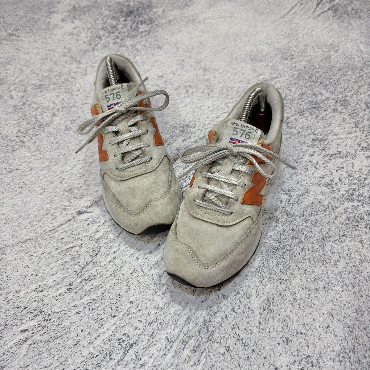 New Balance New Balance 576 England UK5 US7 EU37.5 Size US 7.5 / IT 37.5 - 2 Thumbnail