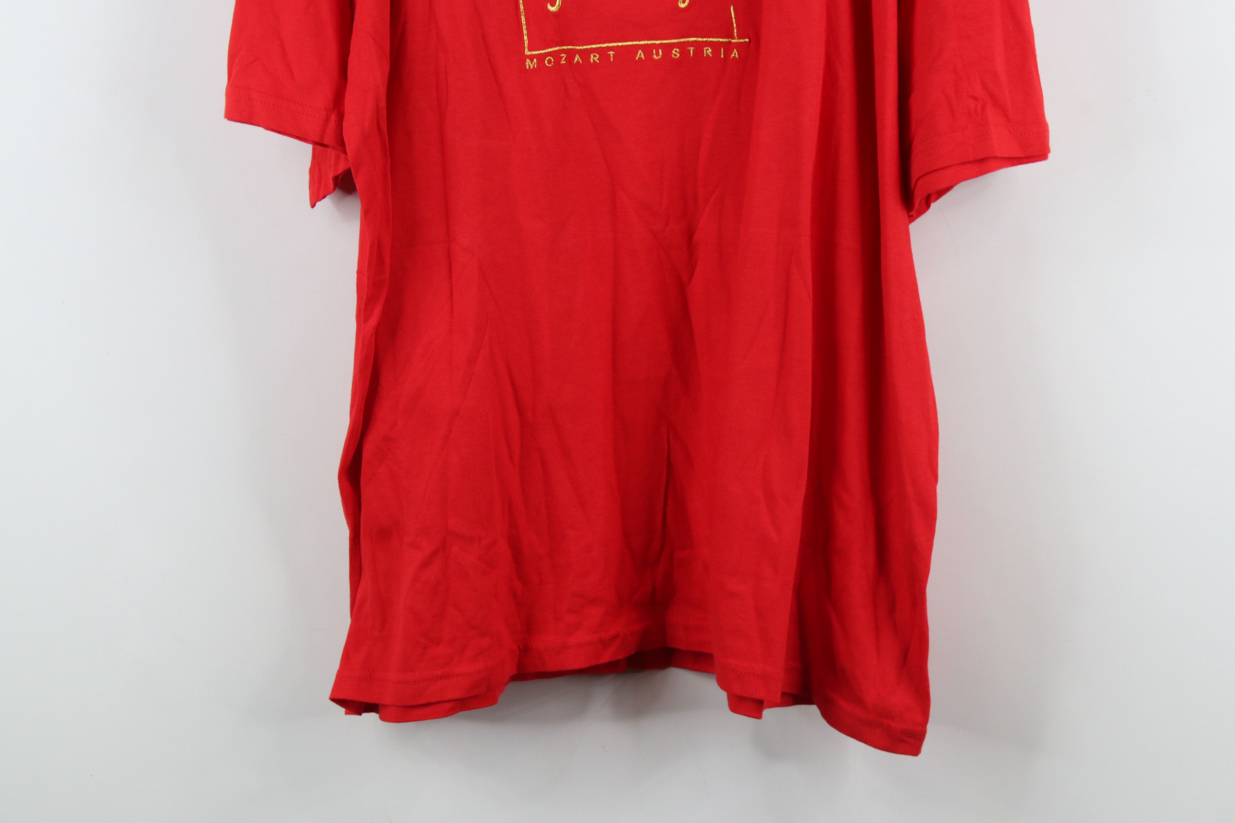 Vintage Vintage 90s Streetwear Mozart Austria Music T-Shirt Red Size US XXL / EU 58 / 5 - 3 Thumbnail
