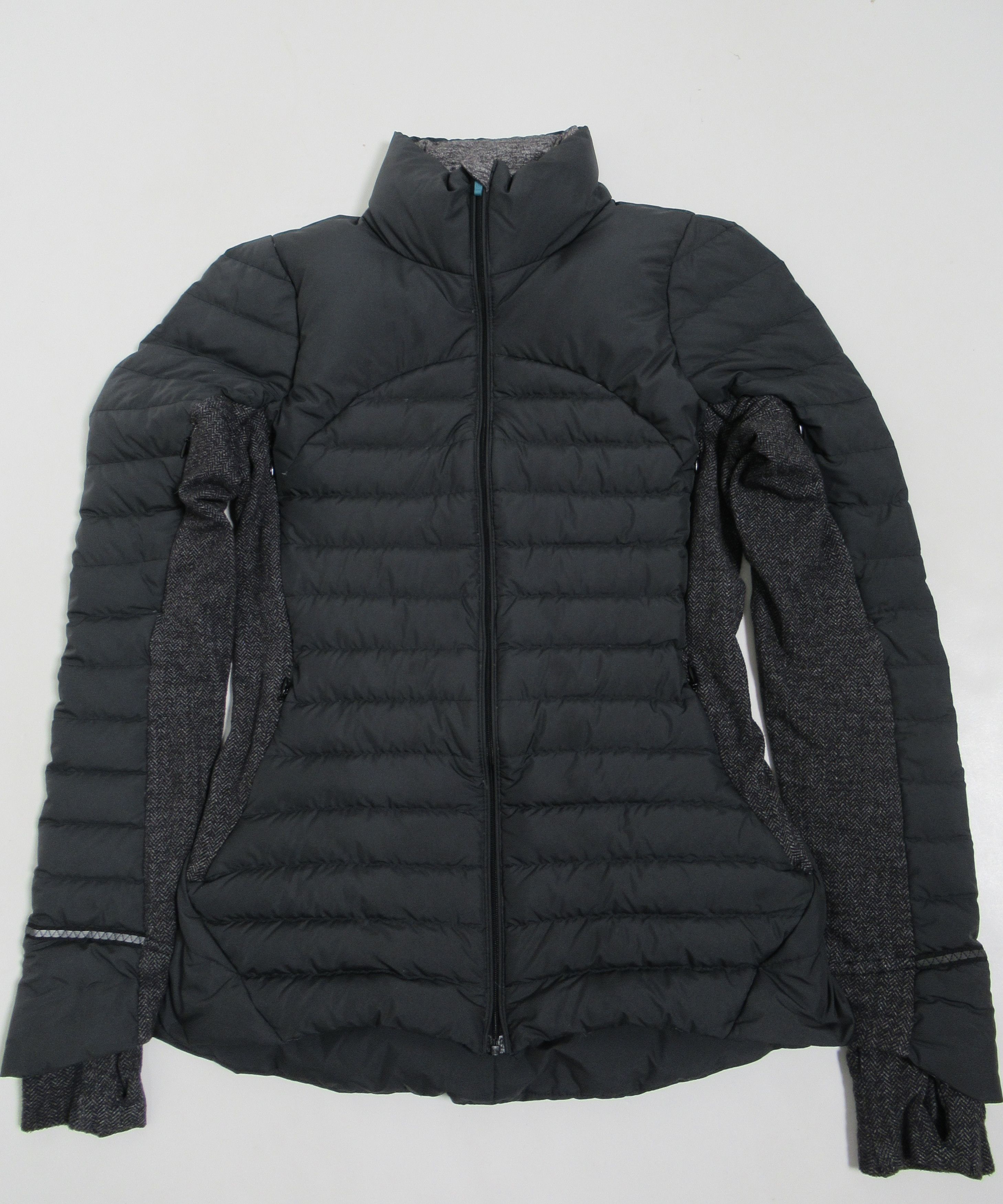 Lululemon Lululemon Fluff Off Jacket Black / Heathered Size M / US 6-8 / IT 42-44 - 1 Thumbnail