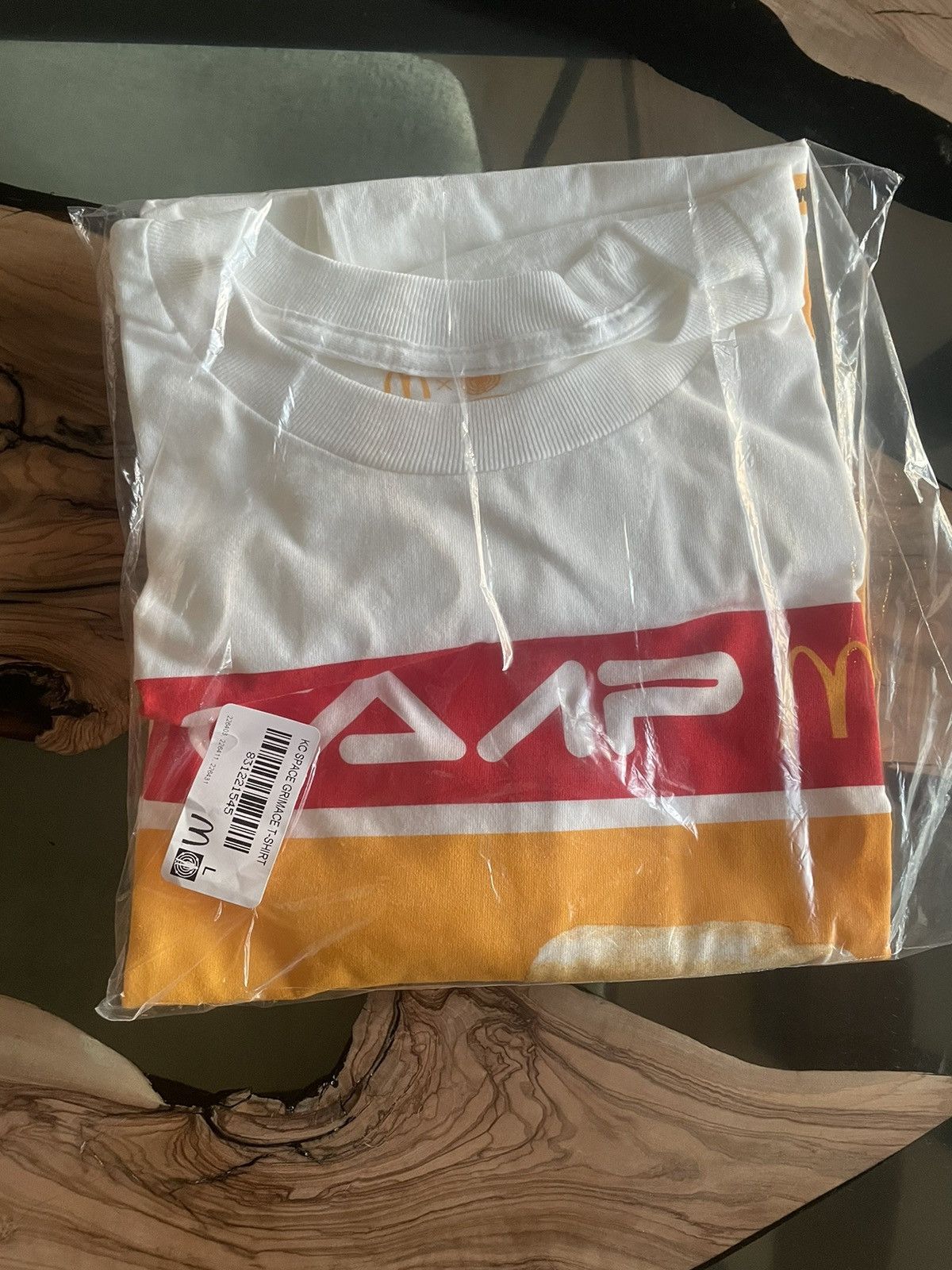 Kid Cudi Kid Cudi x McDonald's Space Grimace Astronaut Portrait Tee Size US L / EU 52-54 / 3 - 3 Thumbnail