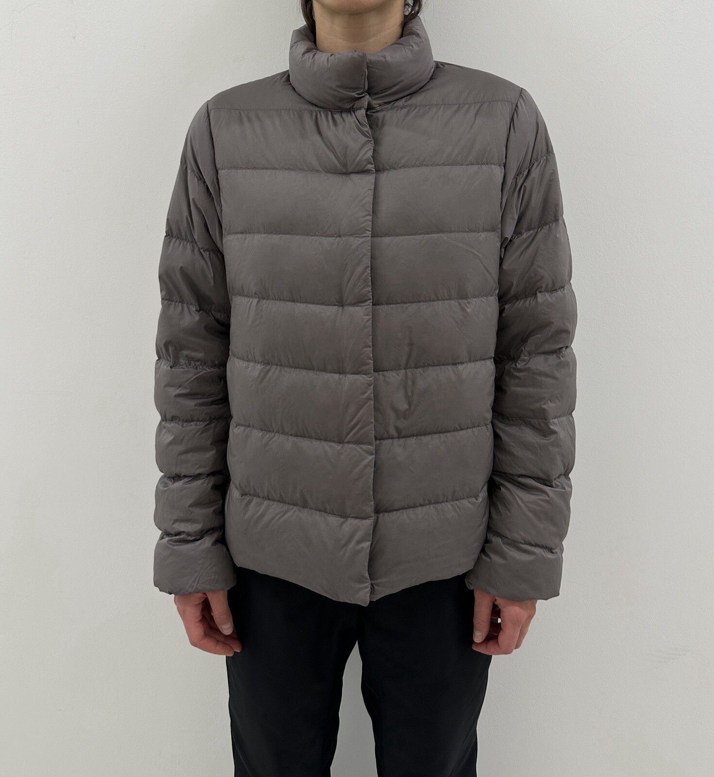 Uniqlo DDP Uniqlo Womens Basic Quilted Light Down Jacket Size M Size M / US 6-8 / IT 42-44 - 1 Thumbnail
