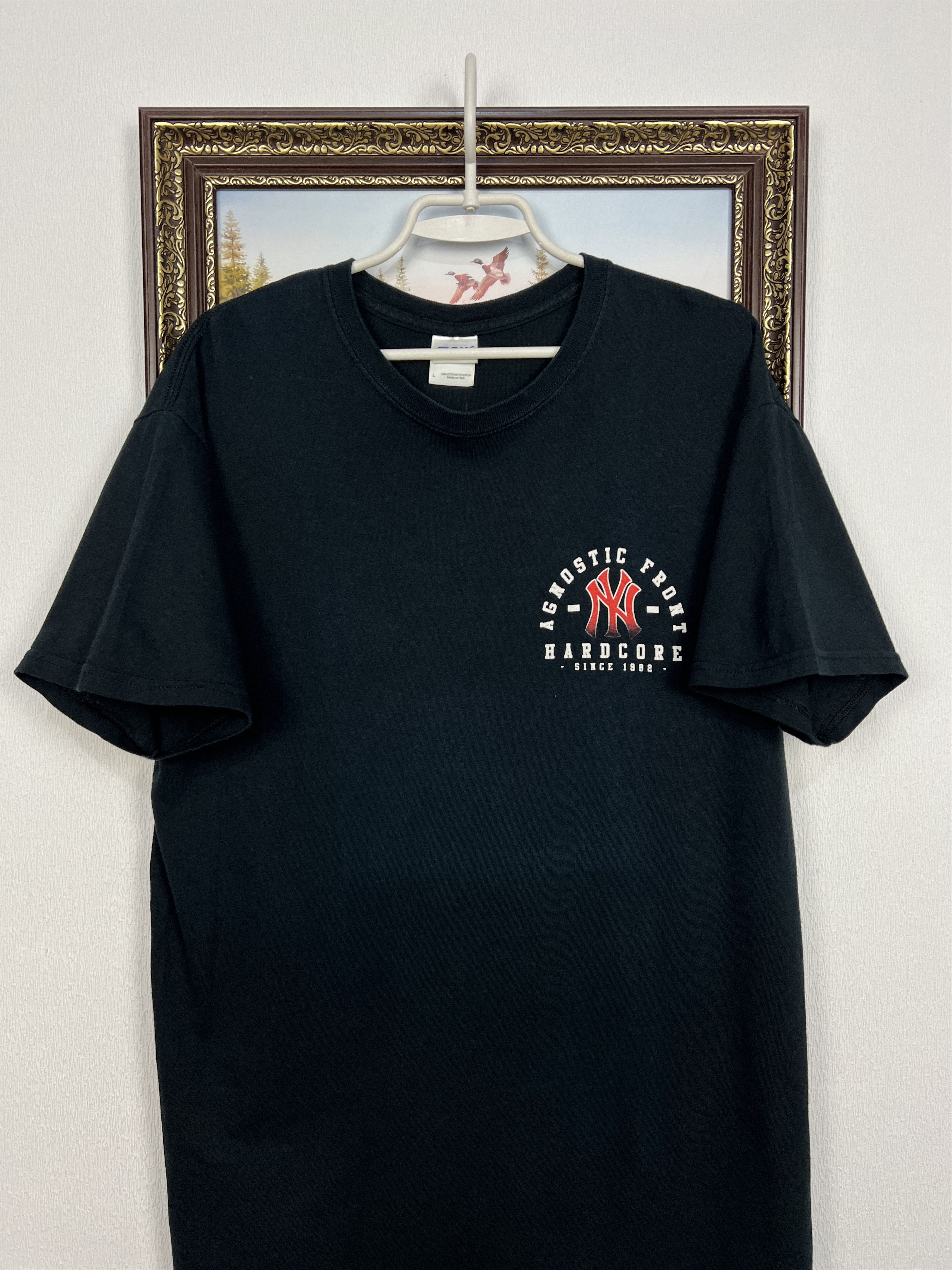 Vintage Vintage Agnostic Front Family Friends Hardcore Tour Shirt Size US L / EU 52-54 / 3 - 6 Thumbnail