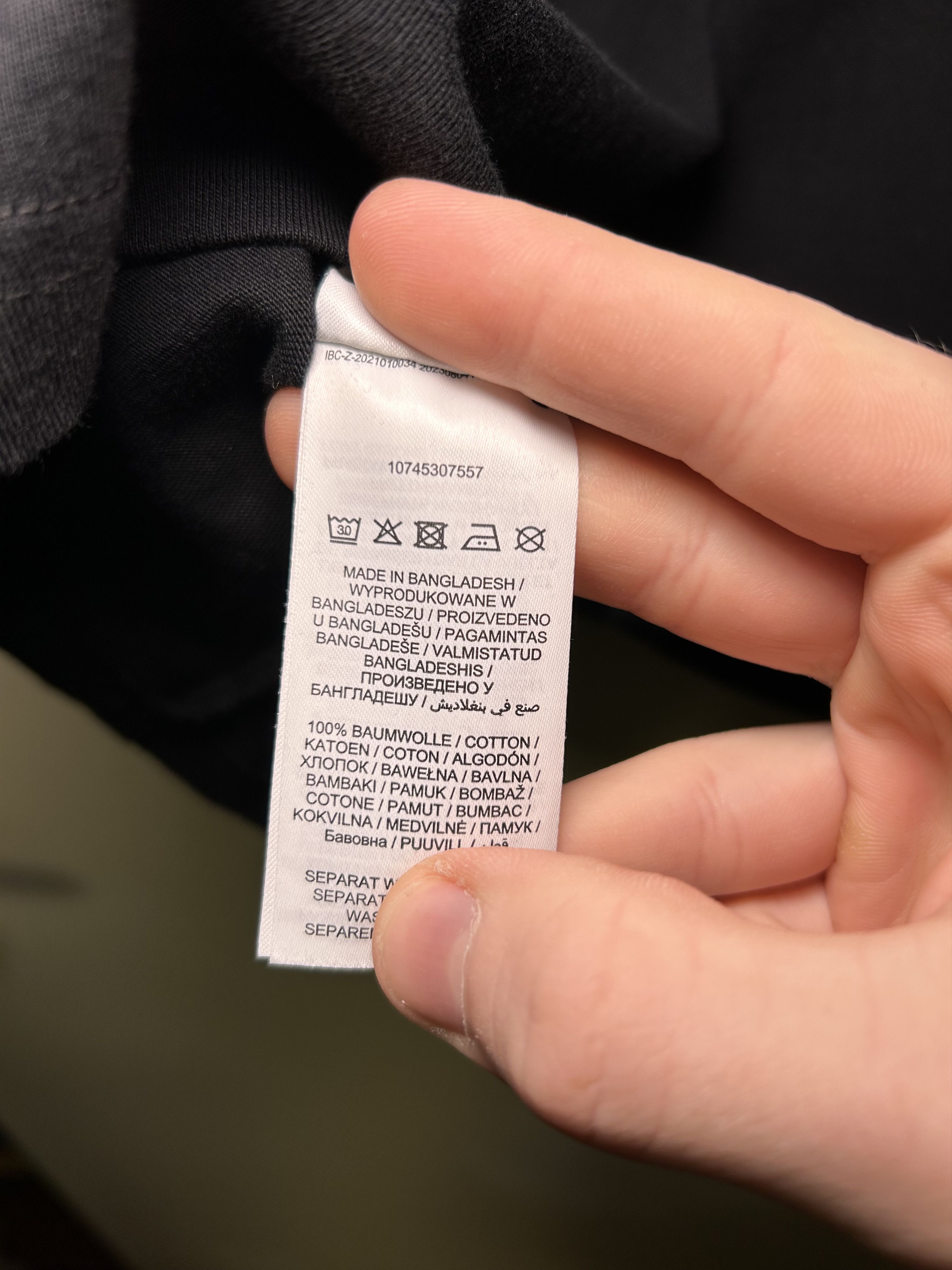 Review Review T-Shirt, Size M Size US M / EU 48-50 / 2 - 4 Thumbnail