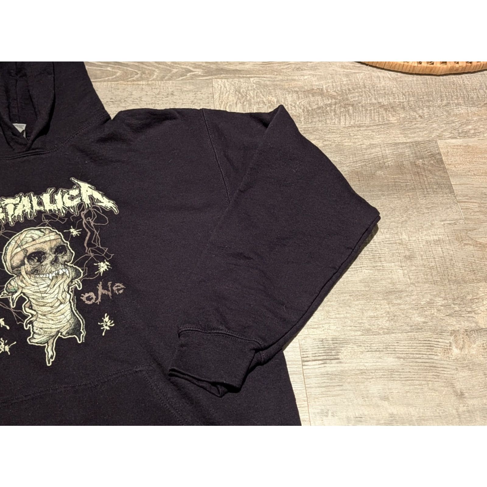 Gildan Gildan Metallica One Mummy Hoodie Black Unisex Size M Rock Metal Band Hoodie Size US M / EU 48-50 / 2 - 3 Thumbnail