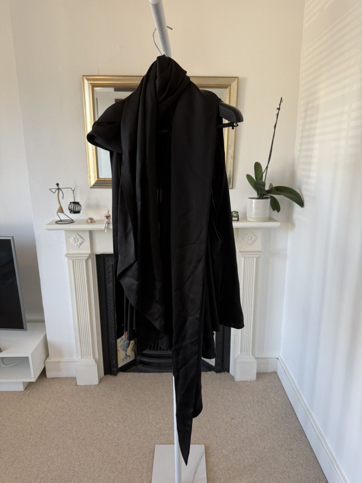 Saint Laurent Paris SS24 Saint Laurent Lavalliere-Neck Top in Silk Satin Size US XS / EU 42 / 0 - 7 Thumbnail