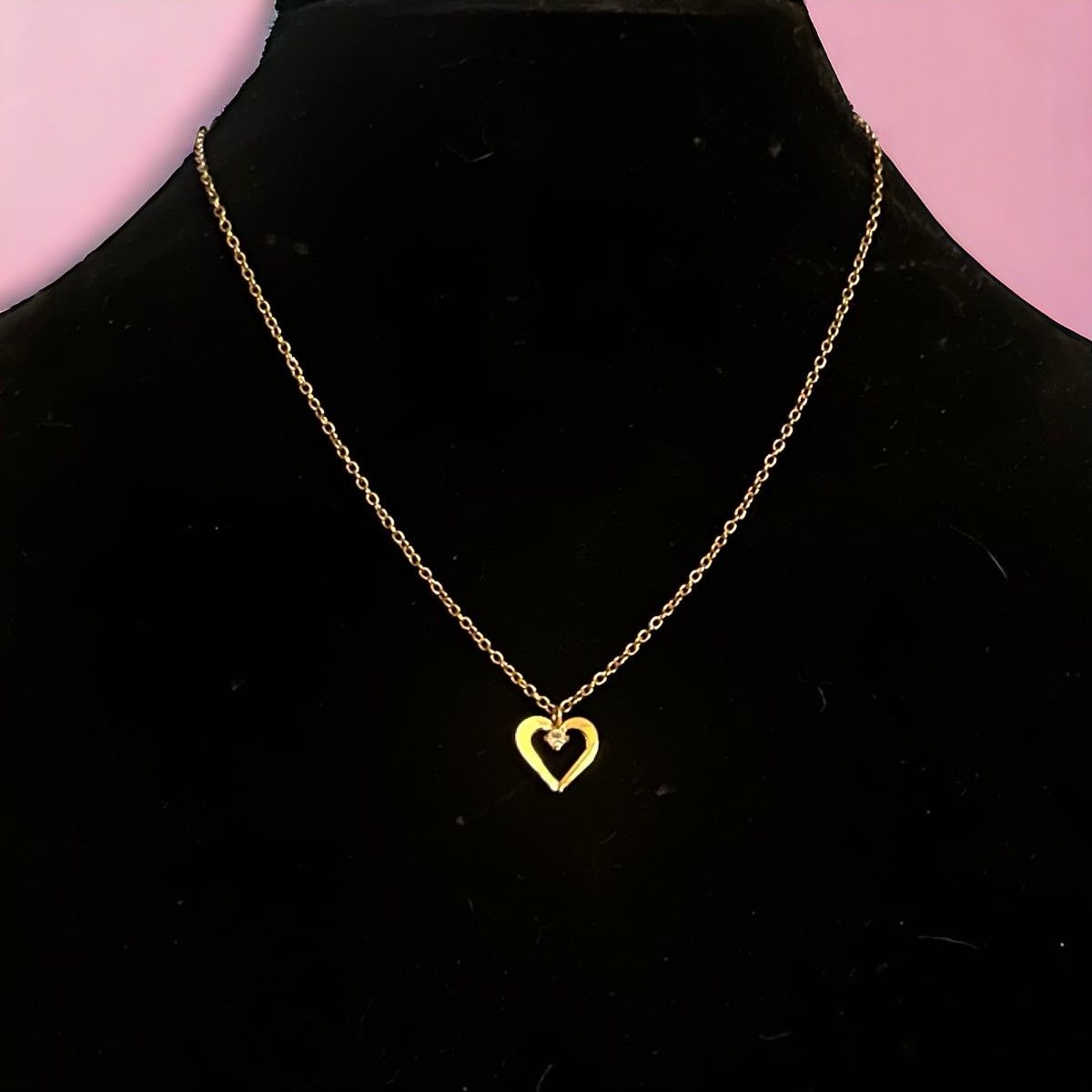 Vintage Vintage dainty rhinestone accent heart pendant necklace Size ONE SIZE - 1 Thumbnail