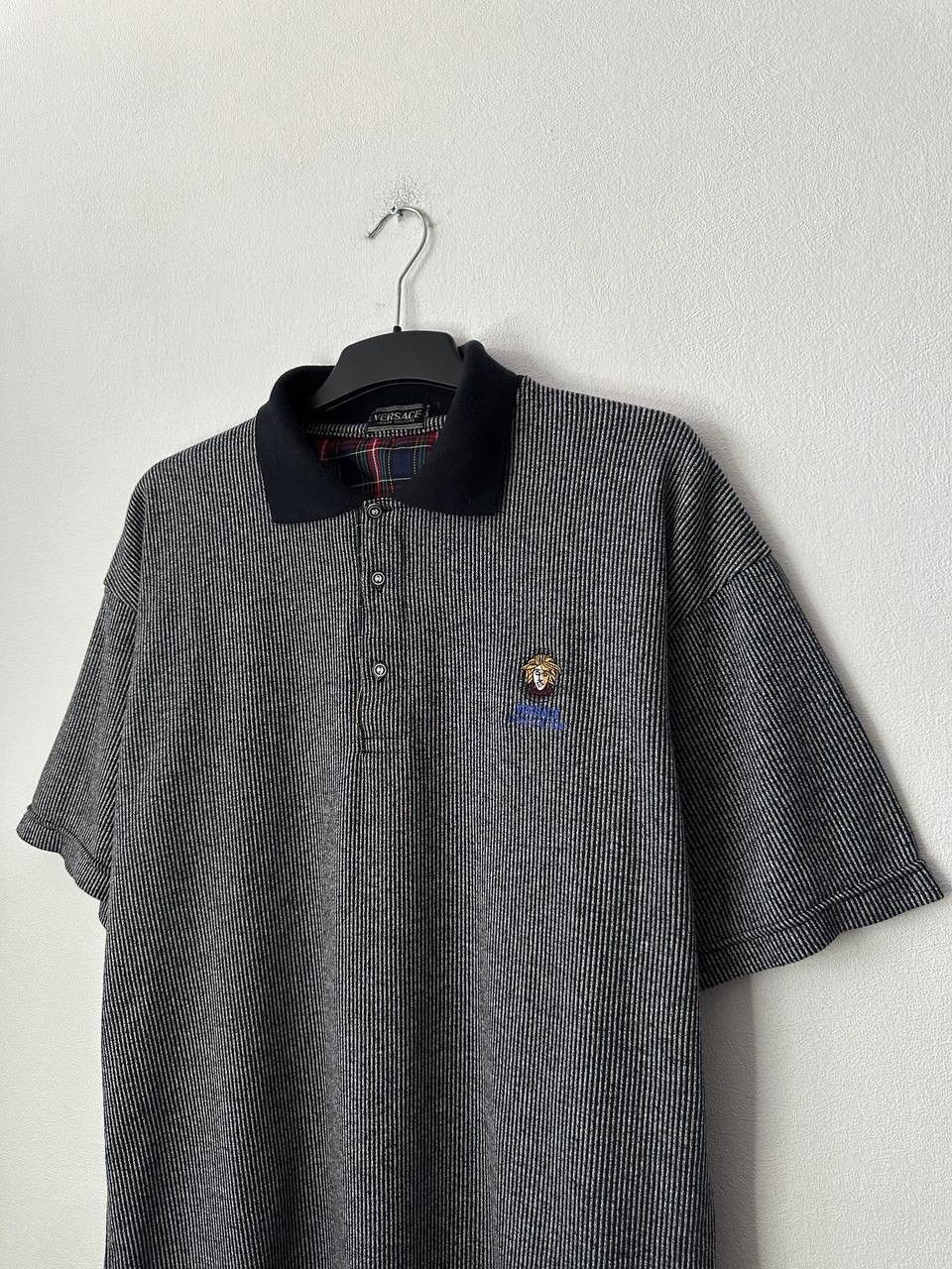 Versace Jeans Couture Vintage Versace Jeans Couture Medusa Polo Shirt Mens XL Y2K Size US XL / EU 56 / 4 - 2 Thumbnail