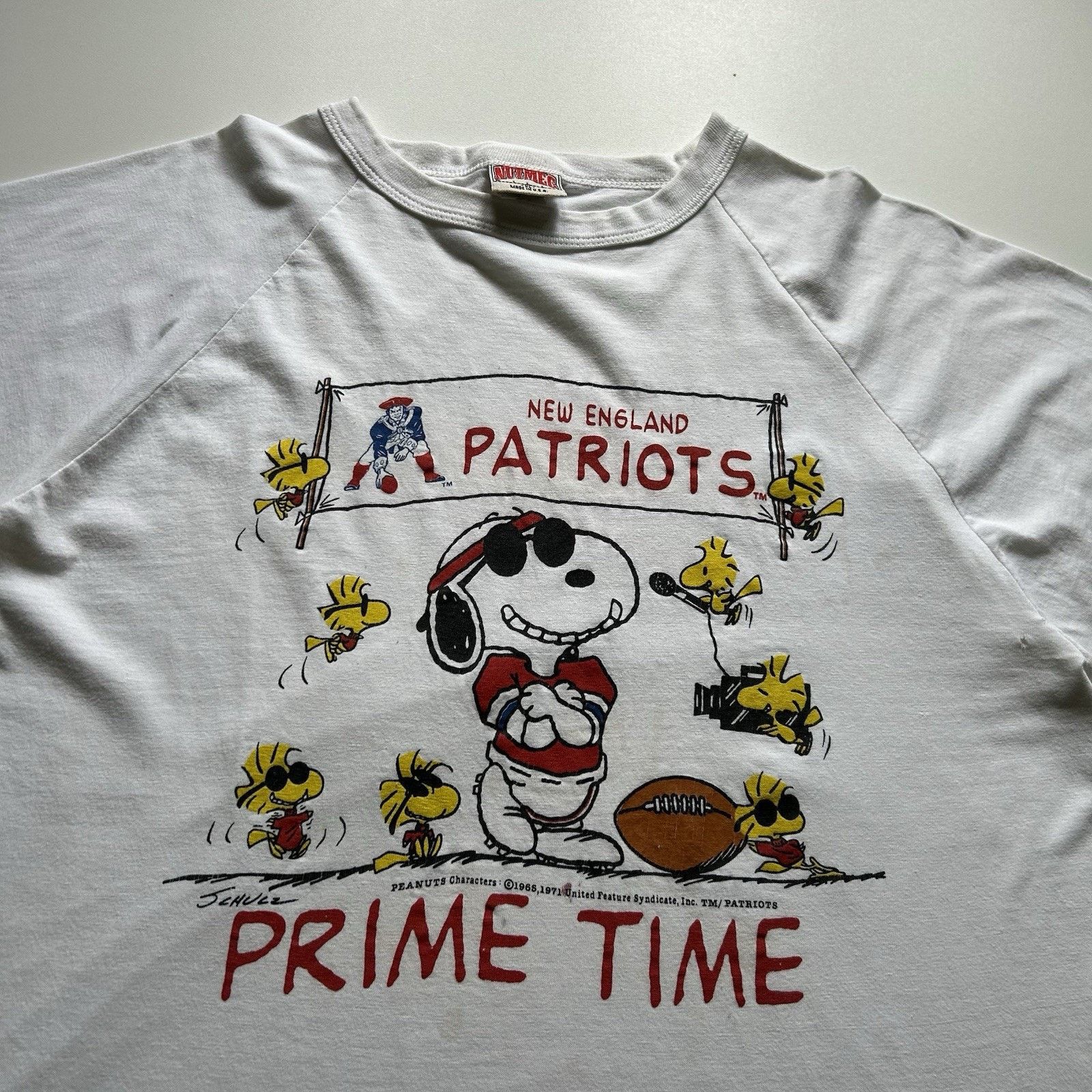 NFL Vintage 90s New England Patriots Snoopy NFL T Shirt XL Rare Size US XL / EU 56 / 4 - 2 Thumbnail