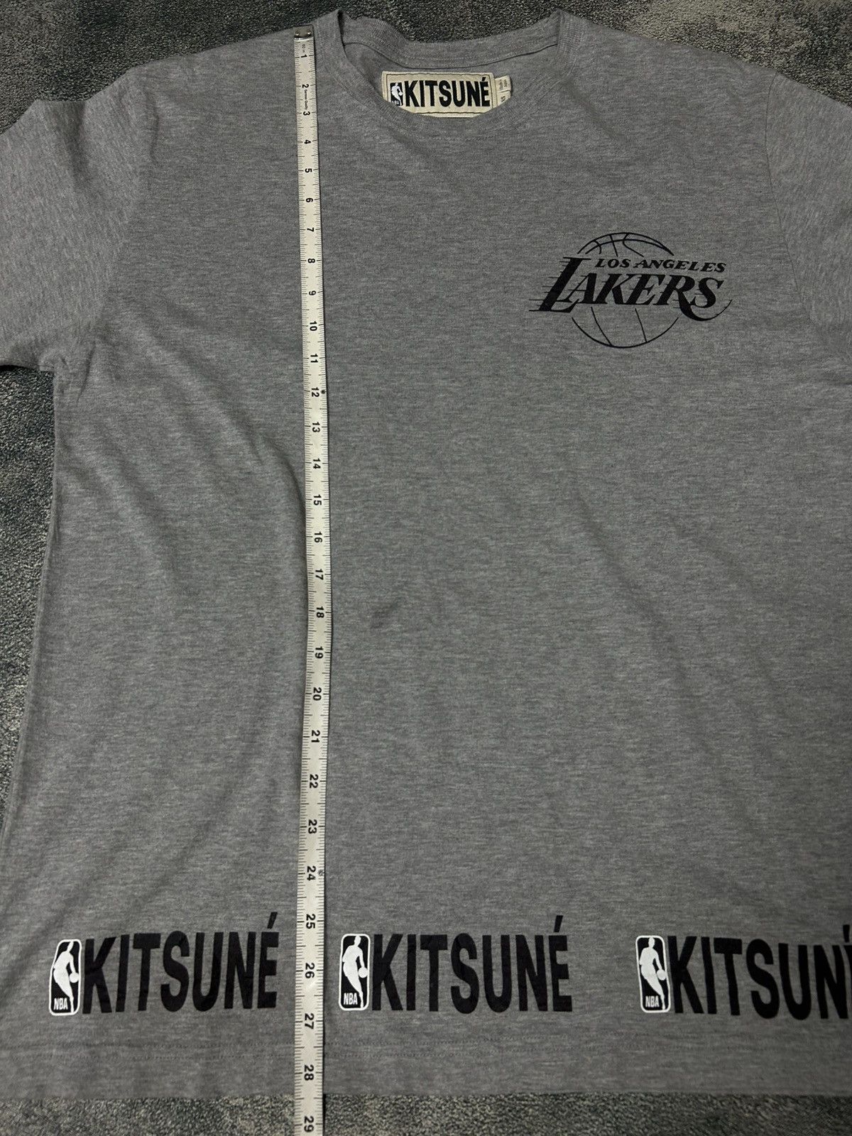 Maison Kitsune Maison kitsune X NBA Lakers Tee Size US L / EU 52-54 / 3 - 8 Thumbnail