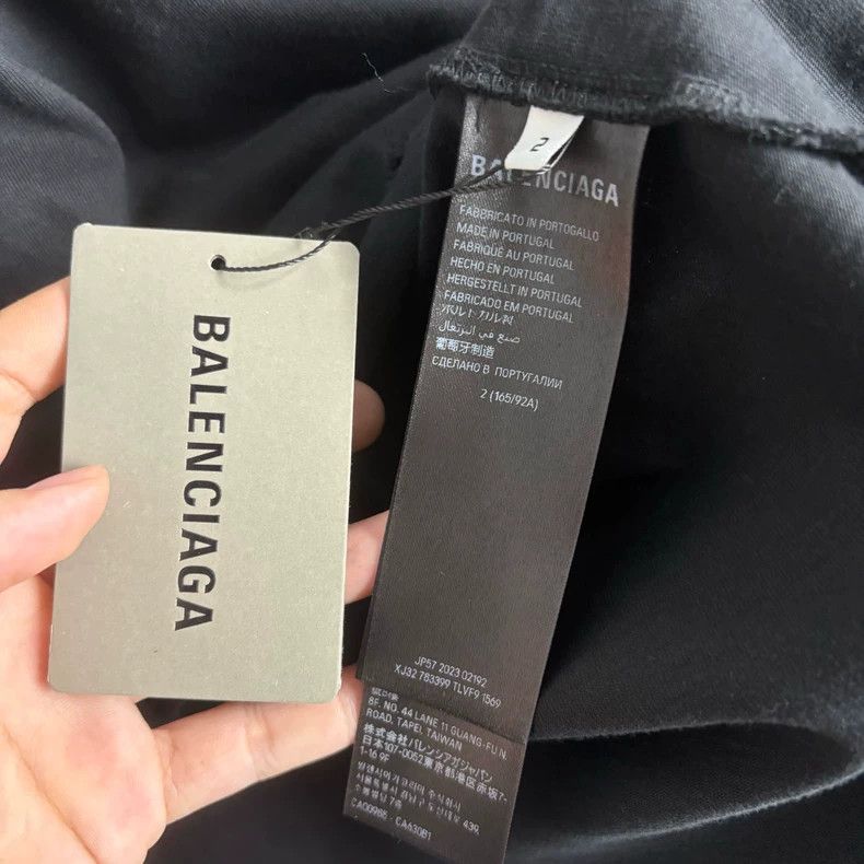 Balenciaga Balenciaga Double-ring erosion damaged short sleeve Size US M / EU 48-50 / 2 - 4 Thumbnail