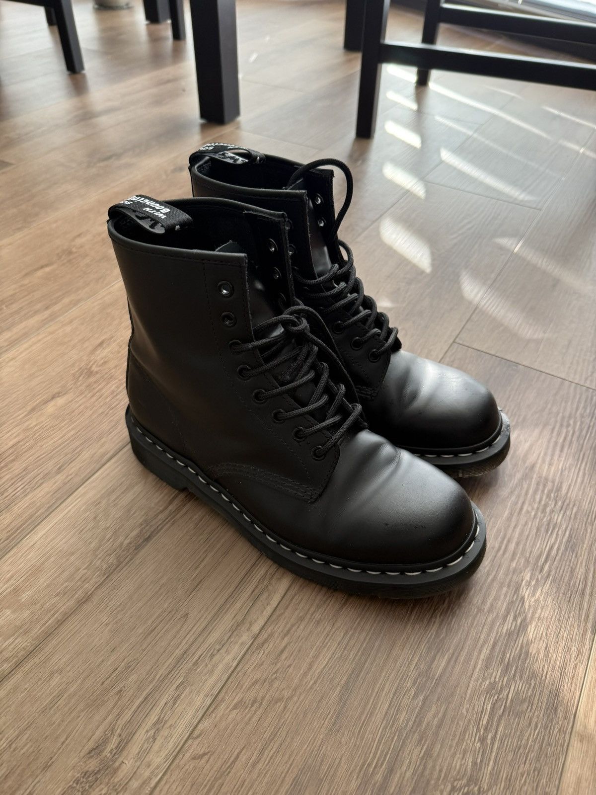 Dr. Martens Doc Martens 1460 Smooth Men’s Size 8 Size US 8 / EU 41 - 2 Thumbnail