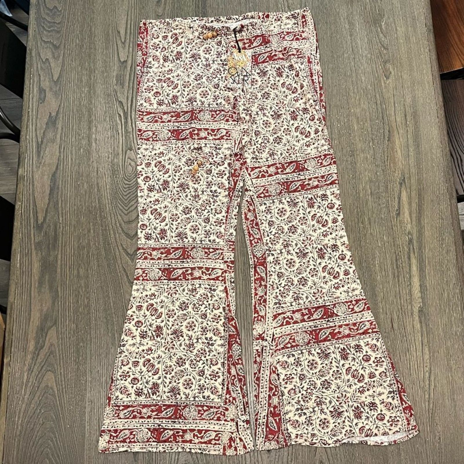 Vintage NWT Chaser Flared Bell Bottom Tapestry Voile Pants Sz M/L Size 26" / US 2 / IT 38 - 1 Thumbnail