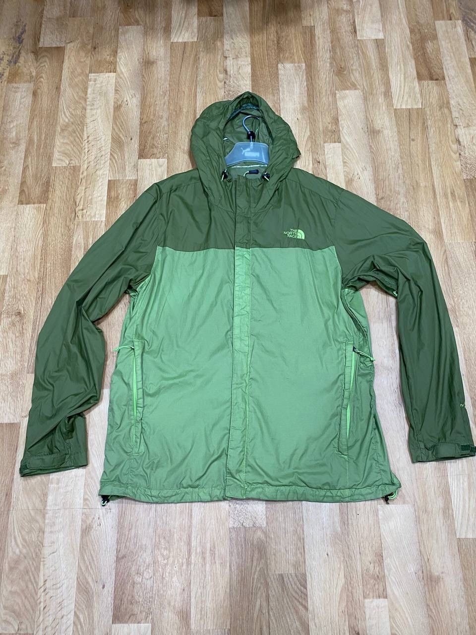The North Face Hyvent Mountain Jacket, Men's Medium Nylon black type Vintage Second Hand main image 0