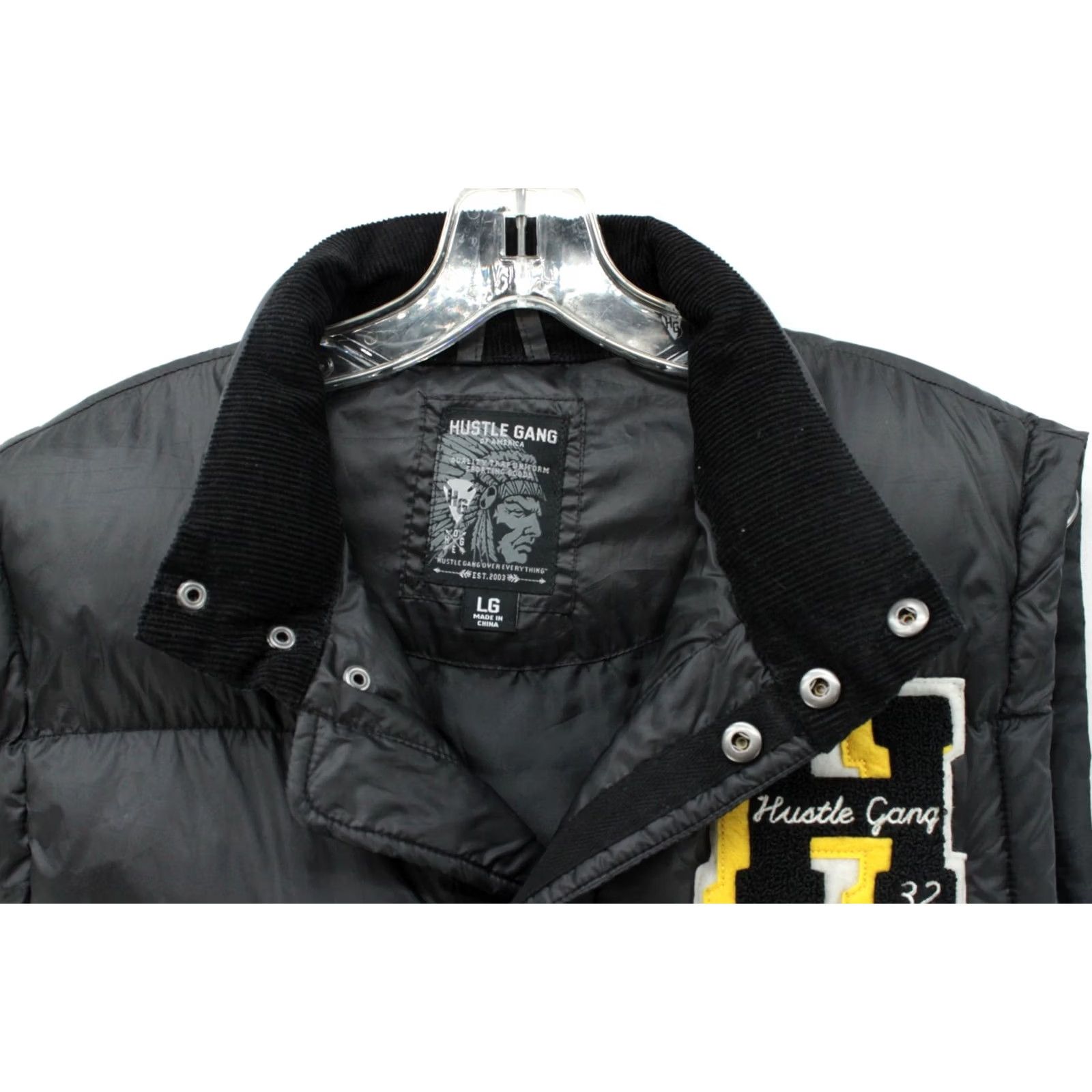 NANGA Hustle Gang Puffer Vest Mens Large Black Chief Logo Varsity Patch Graphic Print Vest Size US L / EU 52-54 / 3 - 5 Thumbnail