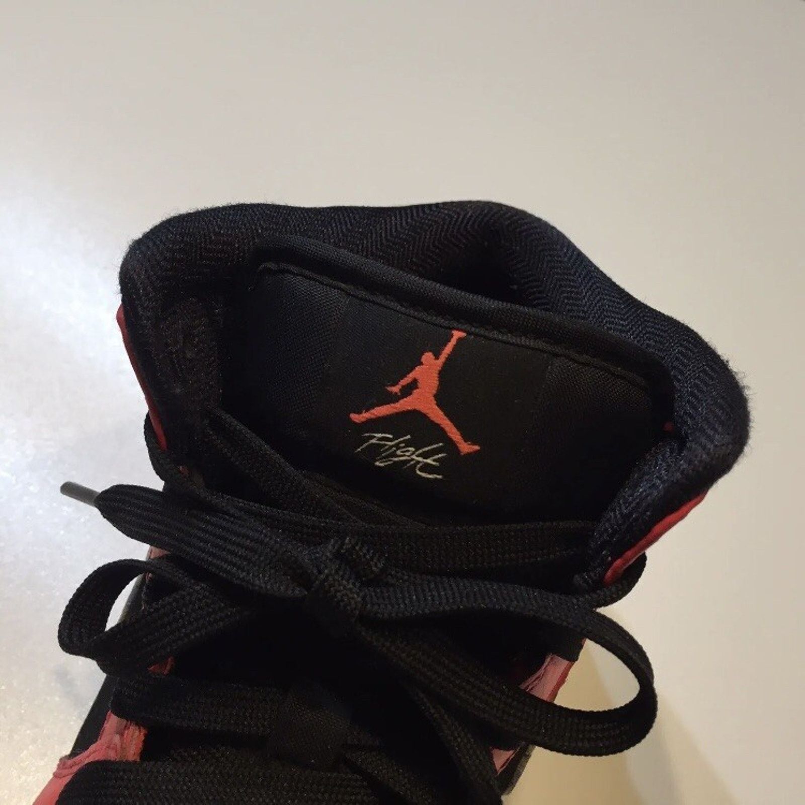 Nike Nike Air Jordan 1 Mid Infrared 23 Red Black 554725 061 GS Size US 7 / EU 40 - 12 Thumbnail