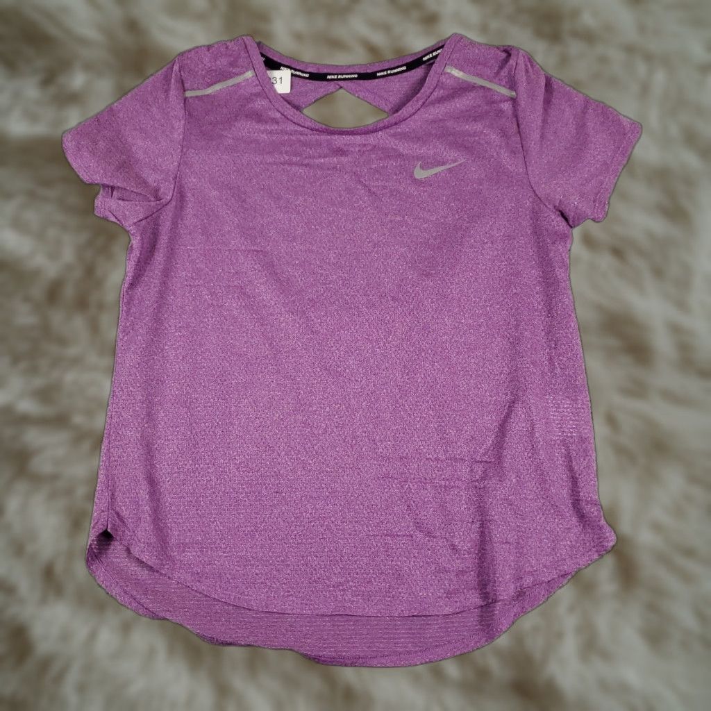 Nike Nike T Shirt Womens Small Purple Short Sleeve Swoosh Crew Neck Size S / US 4 / IT 40 - 1 Thumbnail