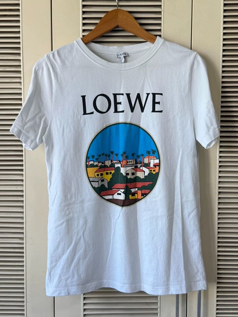 Loewe LOEWE White Short Sleeve T-Shirt with Round Neck and Front Size S / US 4 / IT 40 - 1 Thumbnail