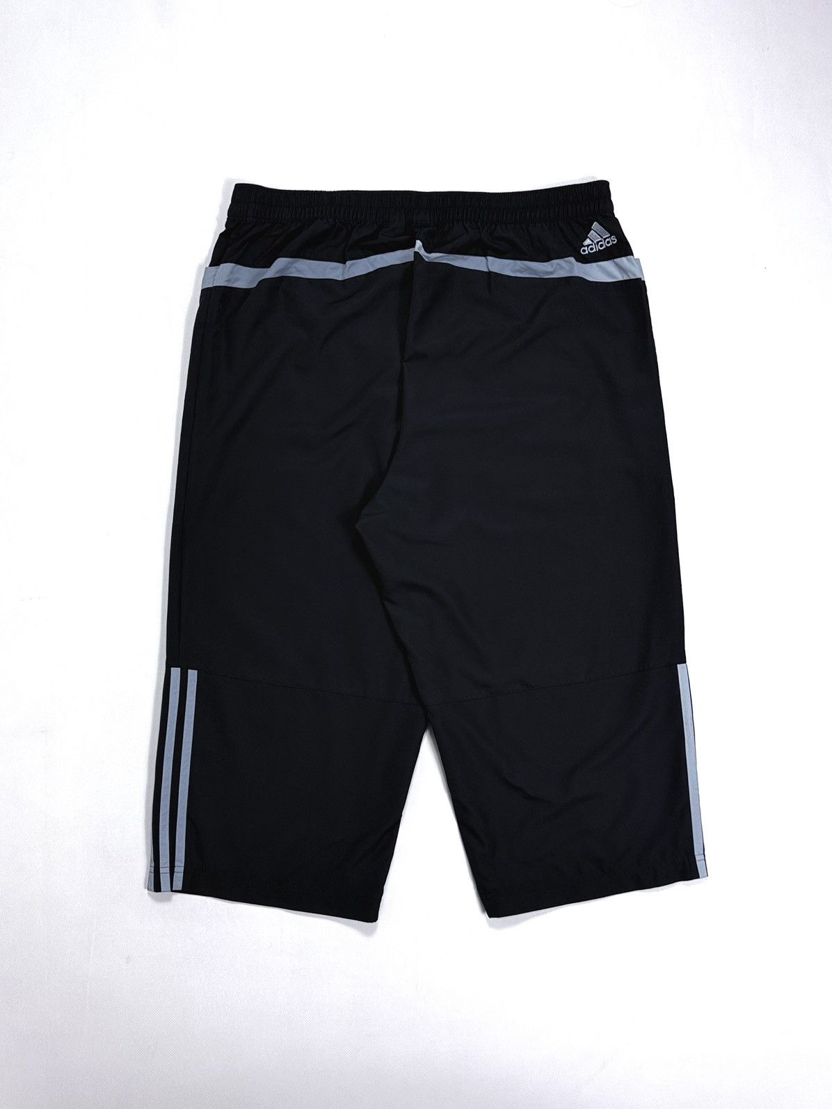 Adidas Y2k Rare Adidas Baggy Long Shorts Size US 32 / EU 48 - 13 Thumbnail