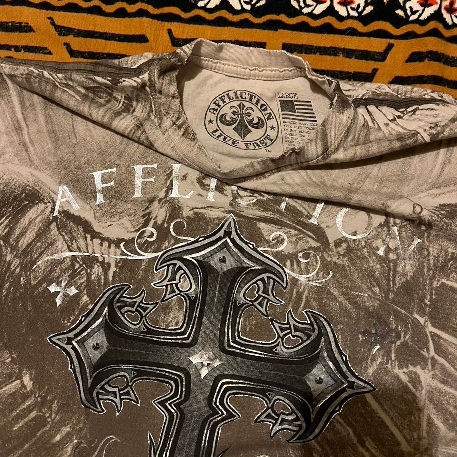 Affliction Mens affliction shirt y2k tapout cross wings mma elite punk Size US L / EU 52-54 / 3 - 3 Thumbnail