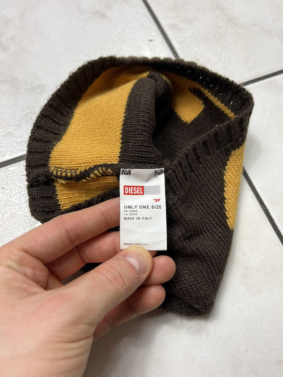 Diesel × Vintage Vintage Diesel y2k beanie knitted big logo cap hat Size ONE SIZE - 11 Thumbnail