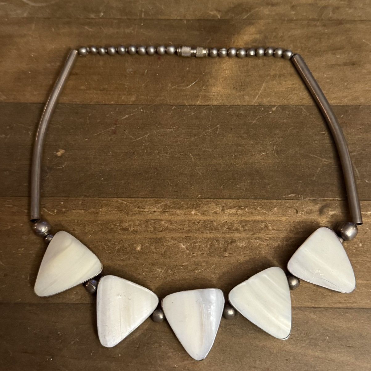 Vintage Vintage silver tone geometric mother of pearl necklace Size ONE SIZE - 2 Thumbnail