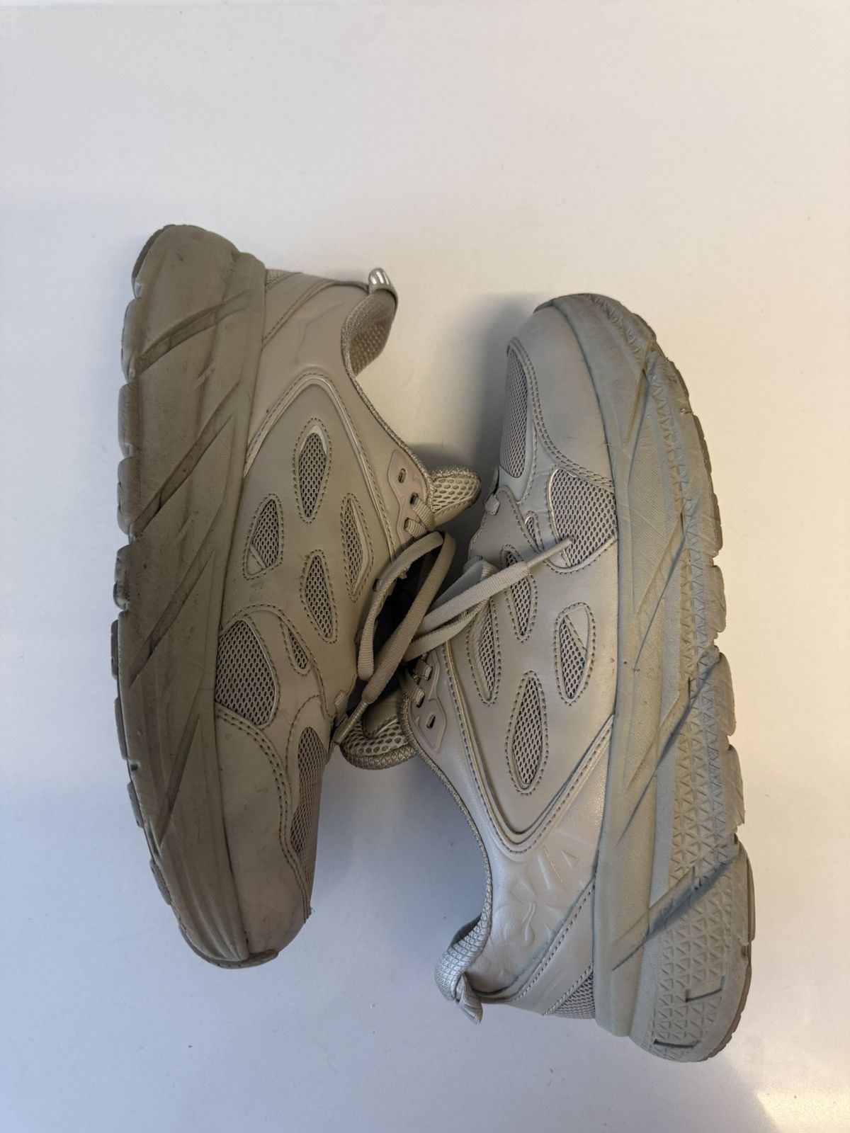 Hoka Hoka Limited Edition Colorway Size US 10 / EU 43 - 2 Thumbnail
