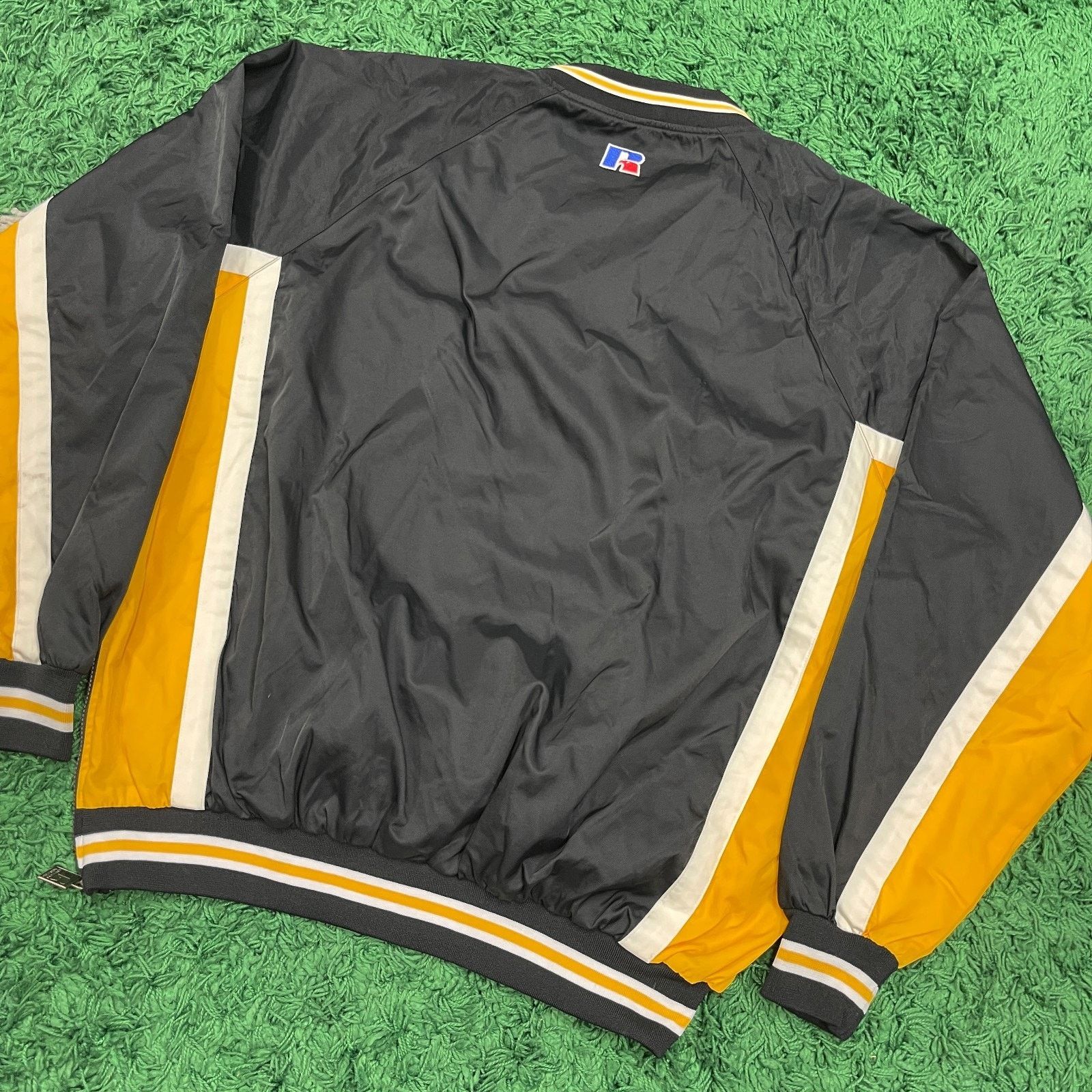 Russell Athletic × Vintage New Vintage Russell Athletic pullover windbreaker jacket XXL Size US XXL / EU 58 / 5 - 9 Thumbnail