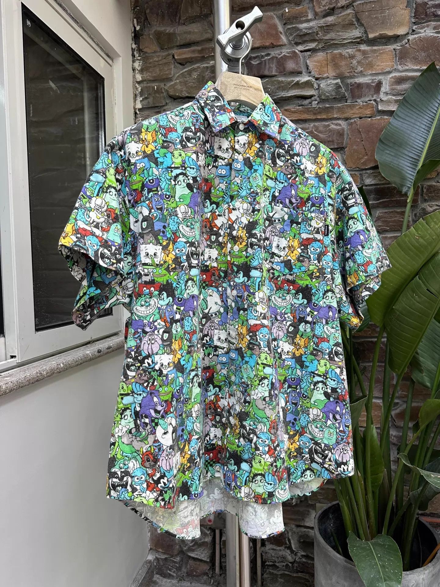 Vetements Blue XS Short-Sleeve Cartoon Print Shirt Size US XS / EU 42 / 0 - 1 Thumbnail