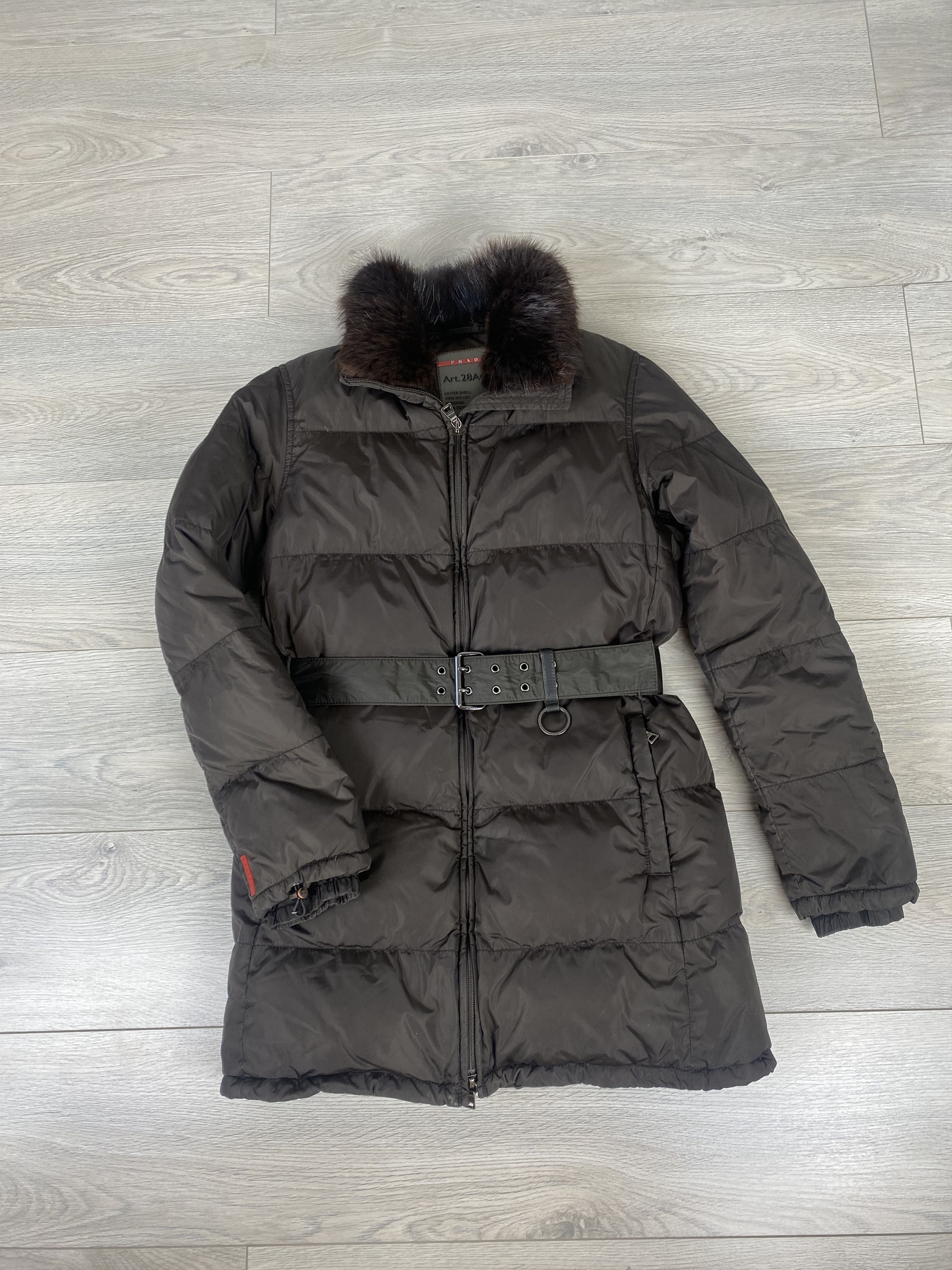 Prada Prada Long Down Jacket Natural fur on the collar Size M / US 6-8 / IT 42-44 - 2 Thumbnail