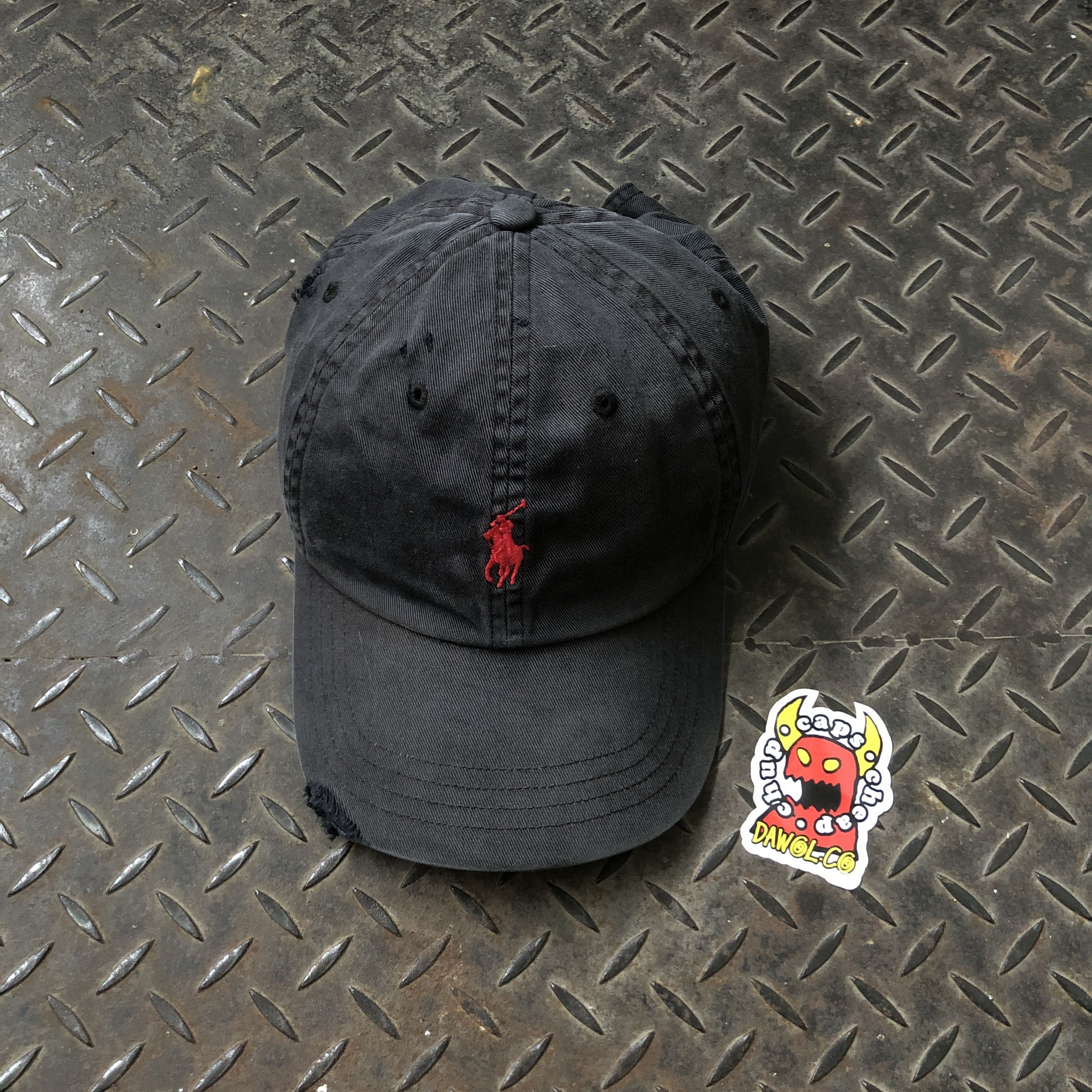 Polo Ralph Lauren Vintage Polo Ralph Lauren Distressed Sunfaded Hat Size ONE SIZE - 1 Thumbnail