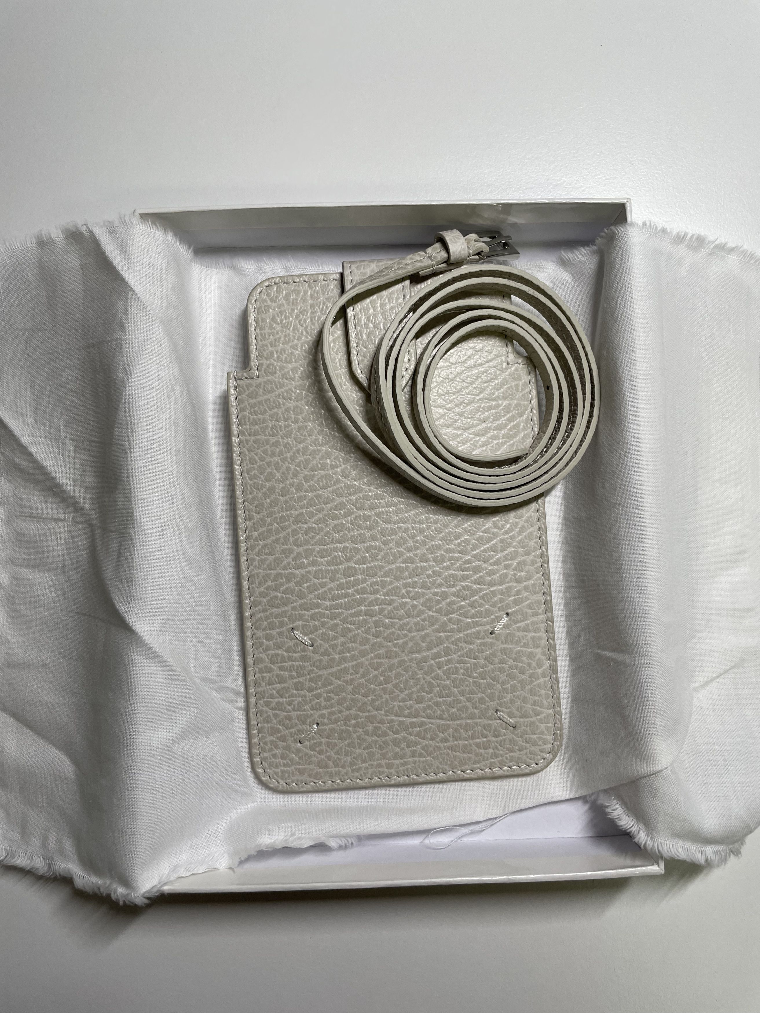 Maison Margiela Maison Margiela White mini bag (1399) Size ONE SIZE - 1 Thumbnail