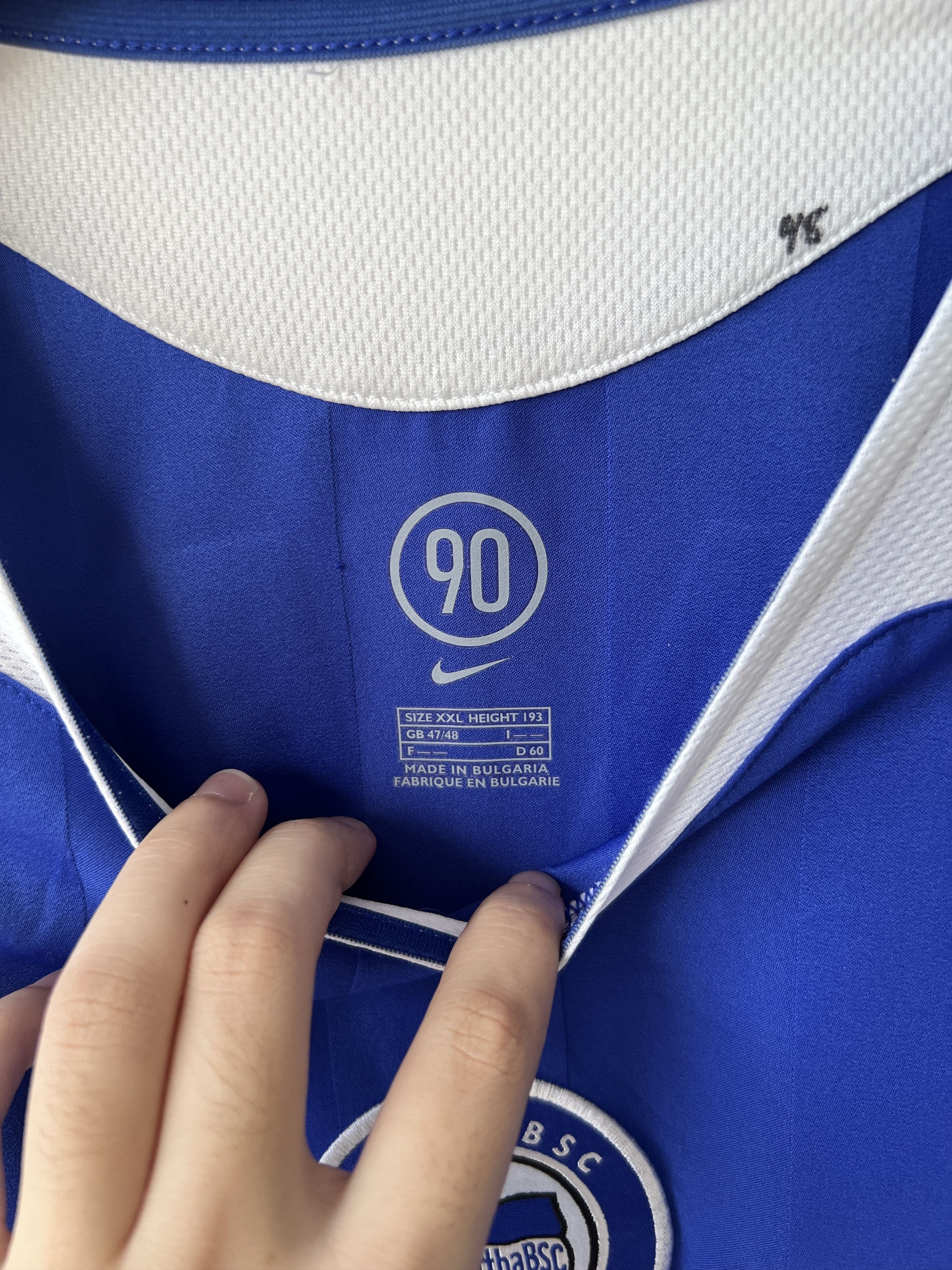 Nike (XXL Hertha Berlin 2005-06 Home Kit Boateng #27 Size US XXL / EU 58 / 5 - 3 Thumbnail