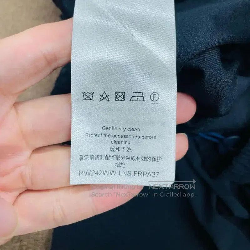 Louis Vuitton Louis Vuitton Black Nylon Women's Shorts . Size 23" - 4 Thumbnail