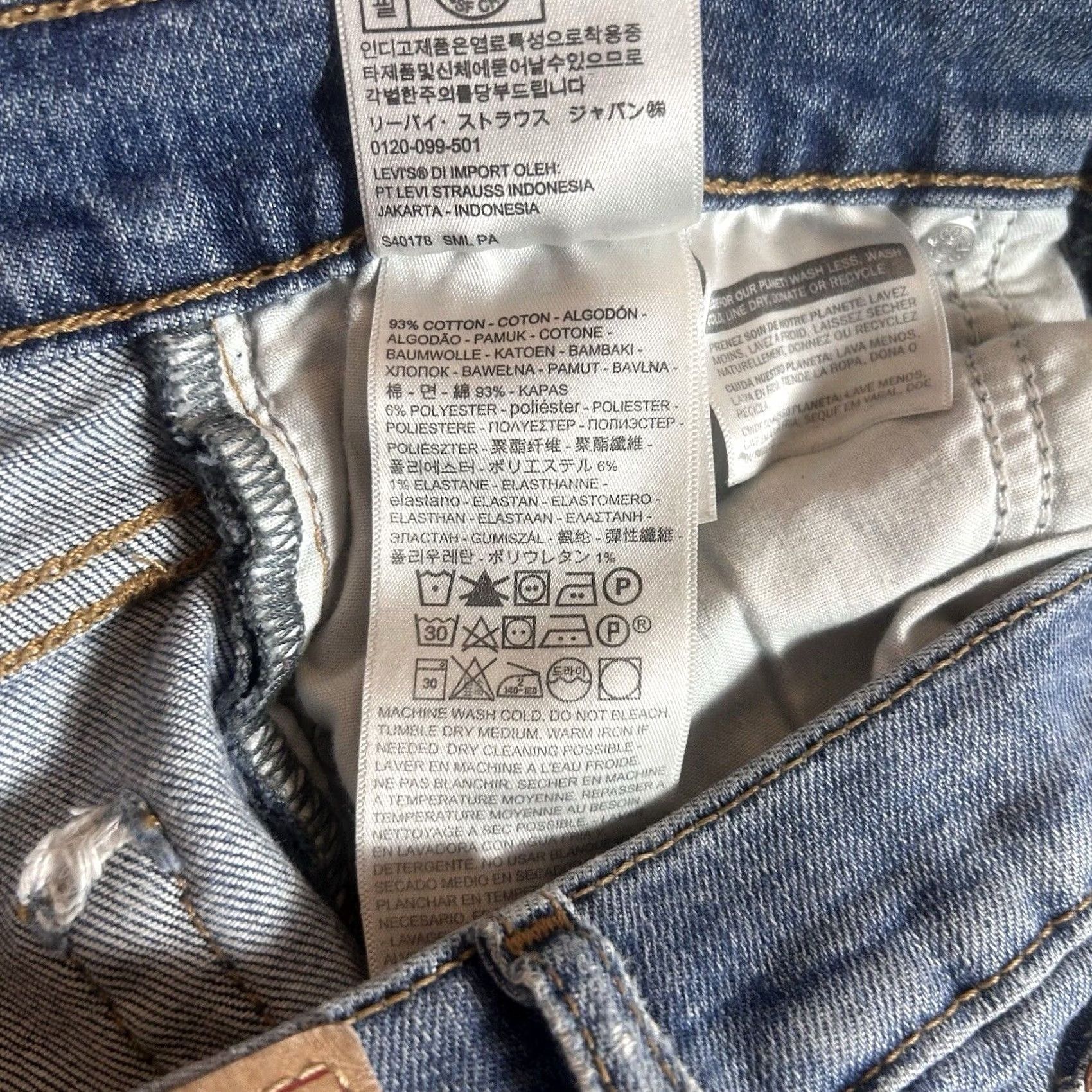 Levi's Levi's Wedgie Skinny Jeans Women's 28 Button Fly High Rise Light Wash Denim Slim Jeggings Distressed Pockets 5-Pocket Size 28" / US 6 / IT 42 - 6 Thumbnail